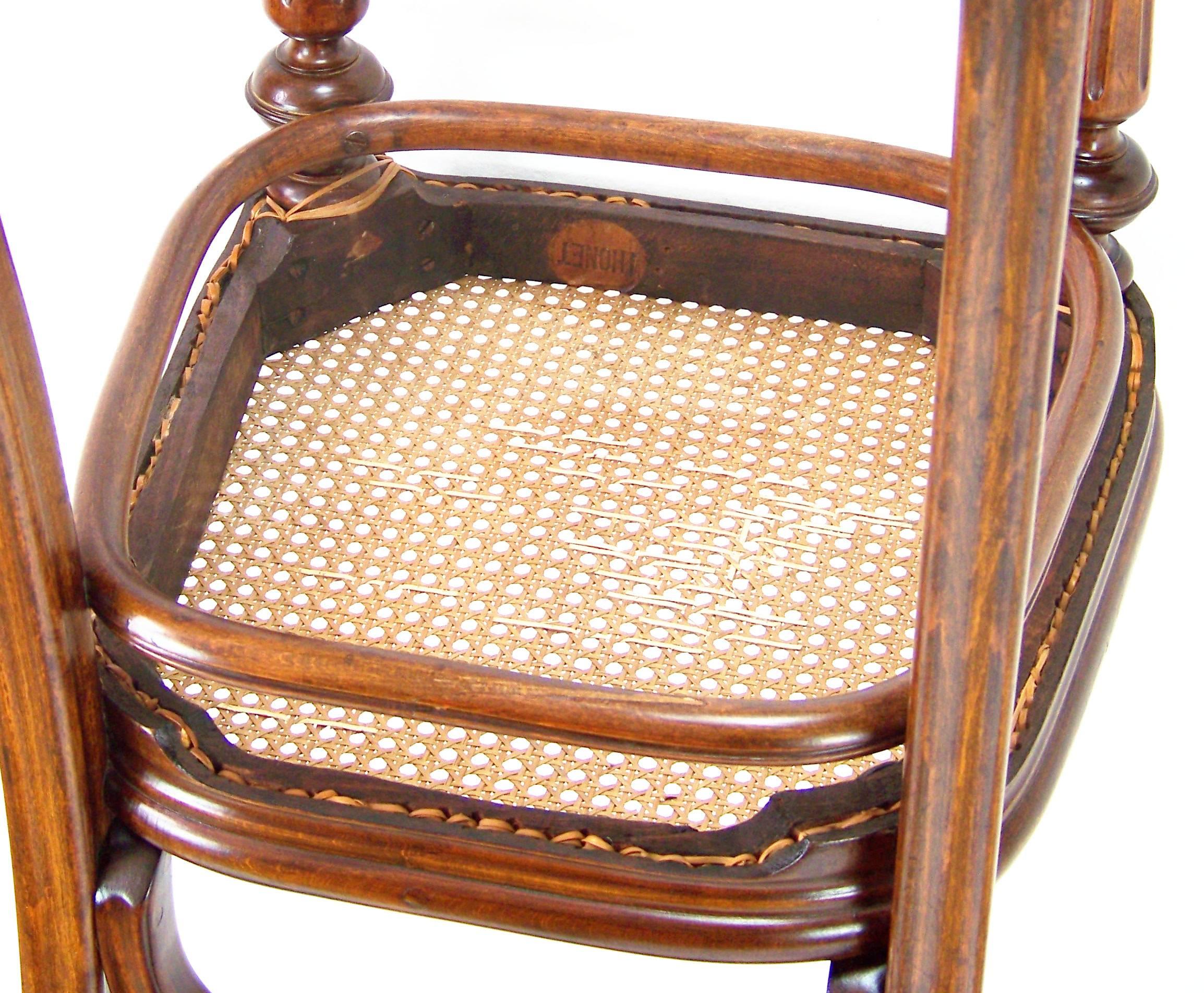 Chair Thonet Nr.32, circa 1883 1