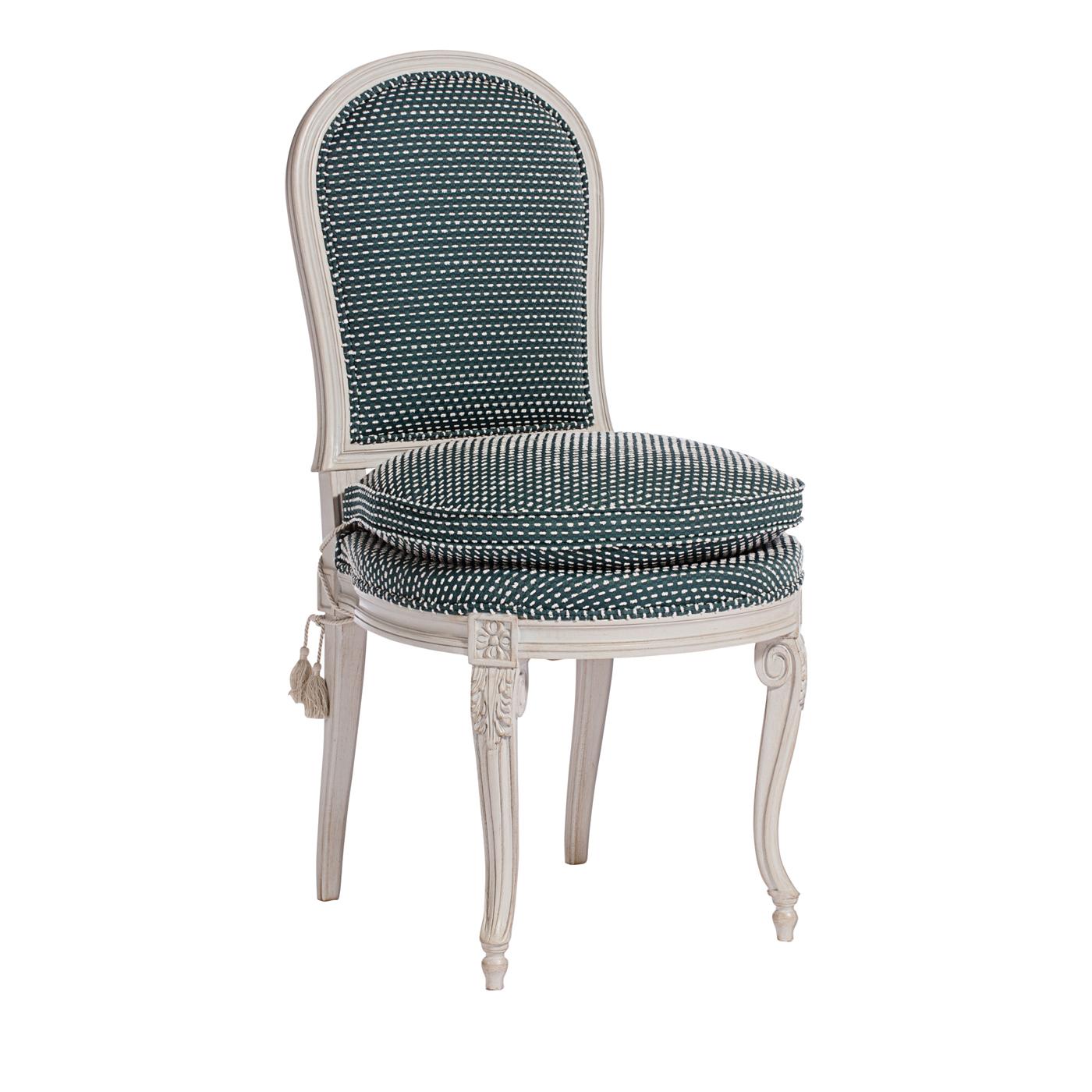 Available with back mechanical caned and seat upholstered with cushion.



