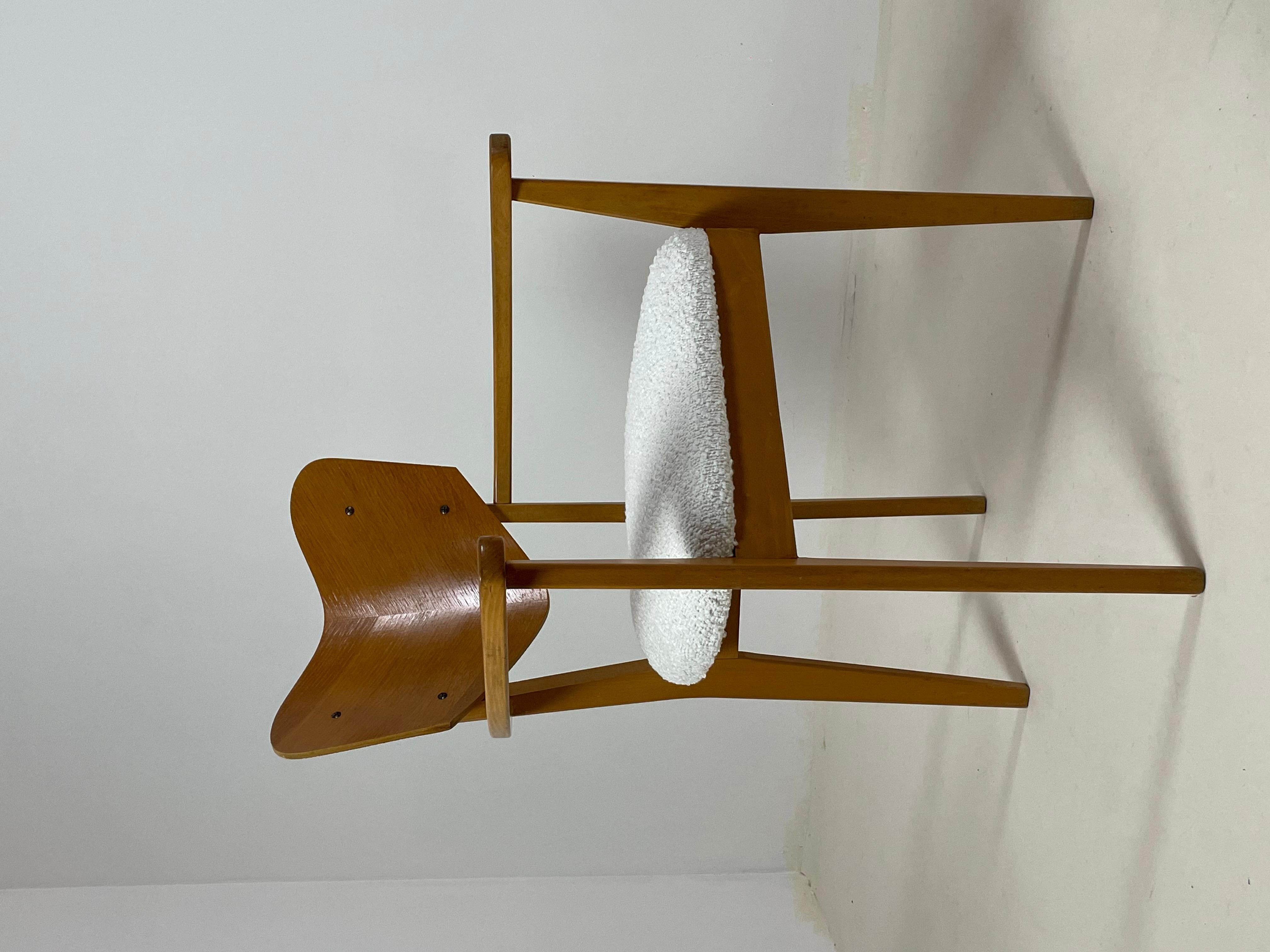 chair with armrests by René Jean Caillette, France  For Sale 7