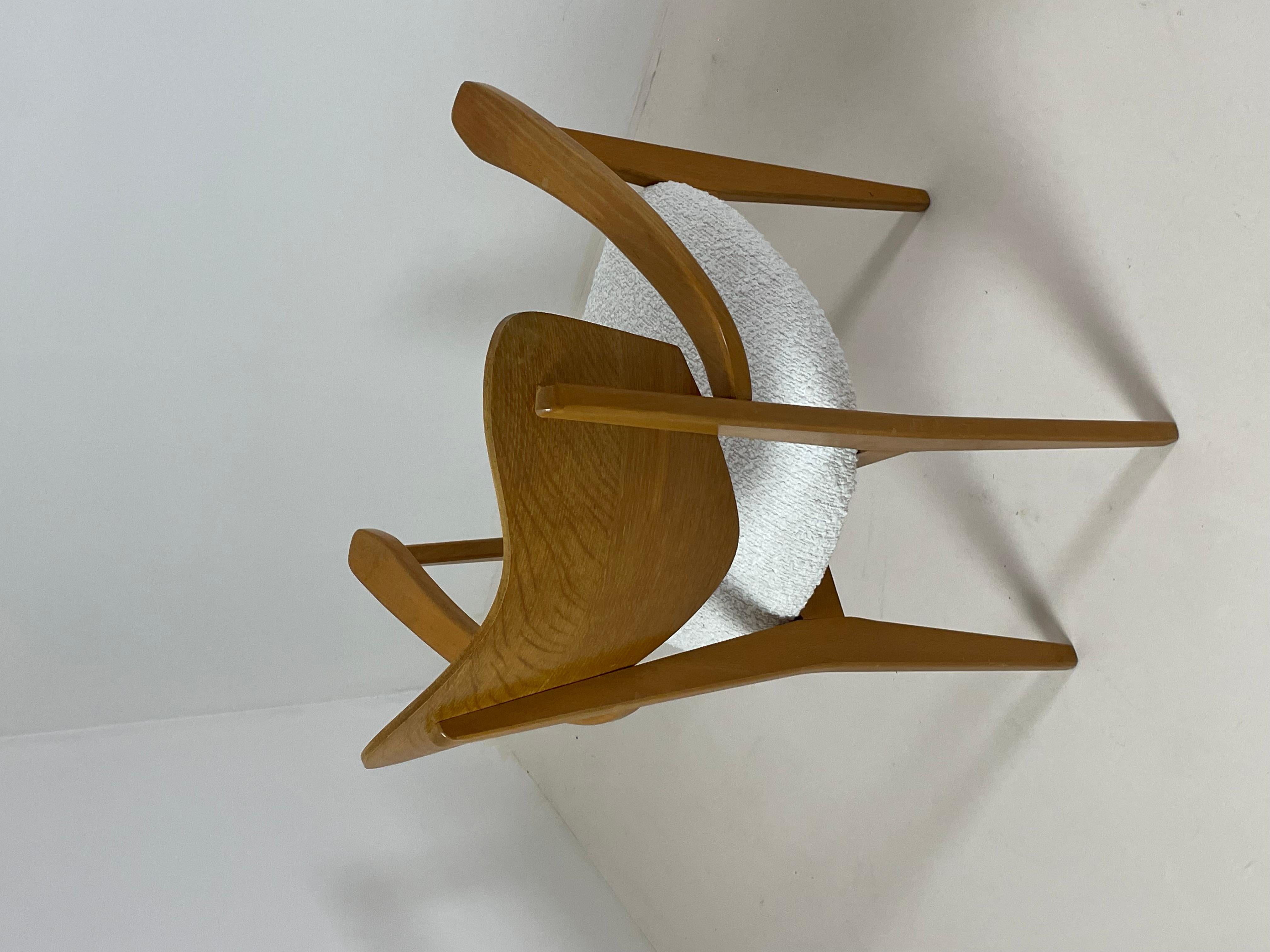 chair with armrests by René Jean Caillette, France  In Good Condition For Sale In GRENOBLE, FR