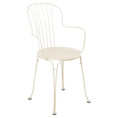 Stuhl mit Armlehnen Fermob - Opéra+ Sessel - Latte beige