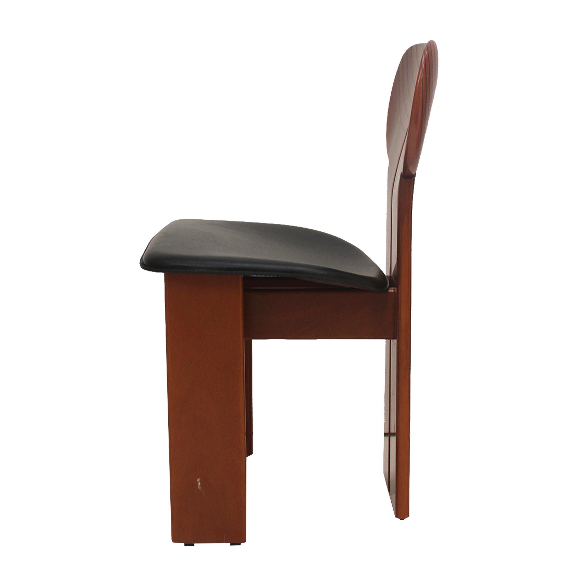 Sillas de comedor italianas Africa Diseñadas por Afra & Tobia Scarpa Para Maxalto, años 70 finales del siglo XX en venta
