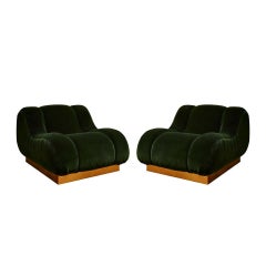 Chairs and tables for Tina