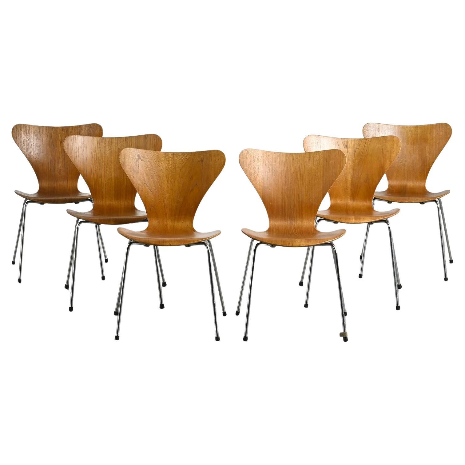Chairs by Arne Jacobsen, Fritz Hansen circa 1970, Set of 6