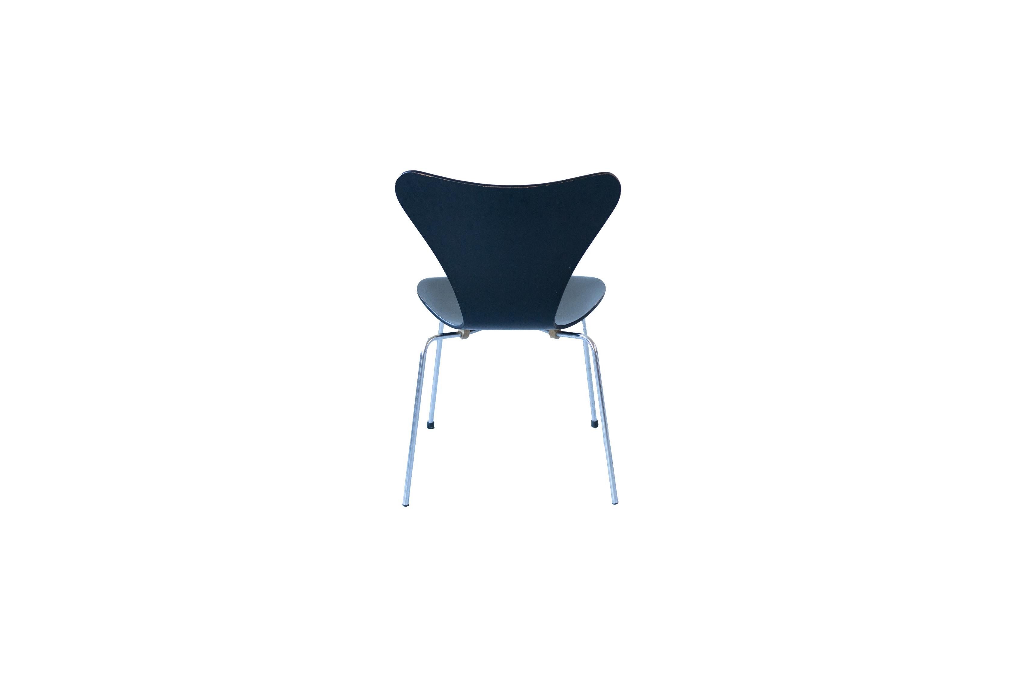 Chaises d'Arne Jacobsen série 7 pour Fritz Hansen , ensemble de 6 chaises en vente 3