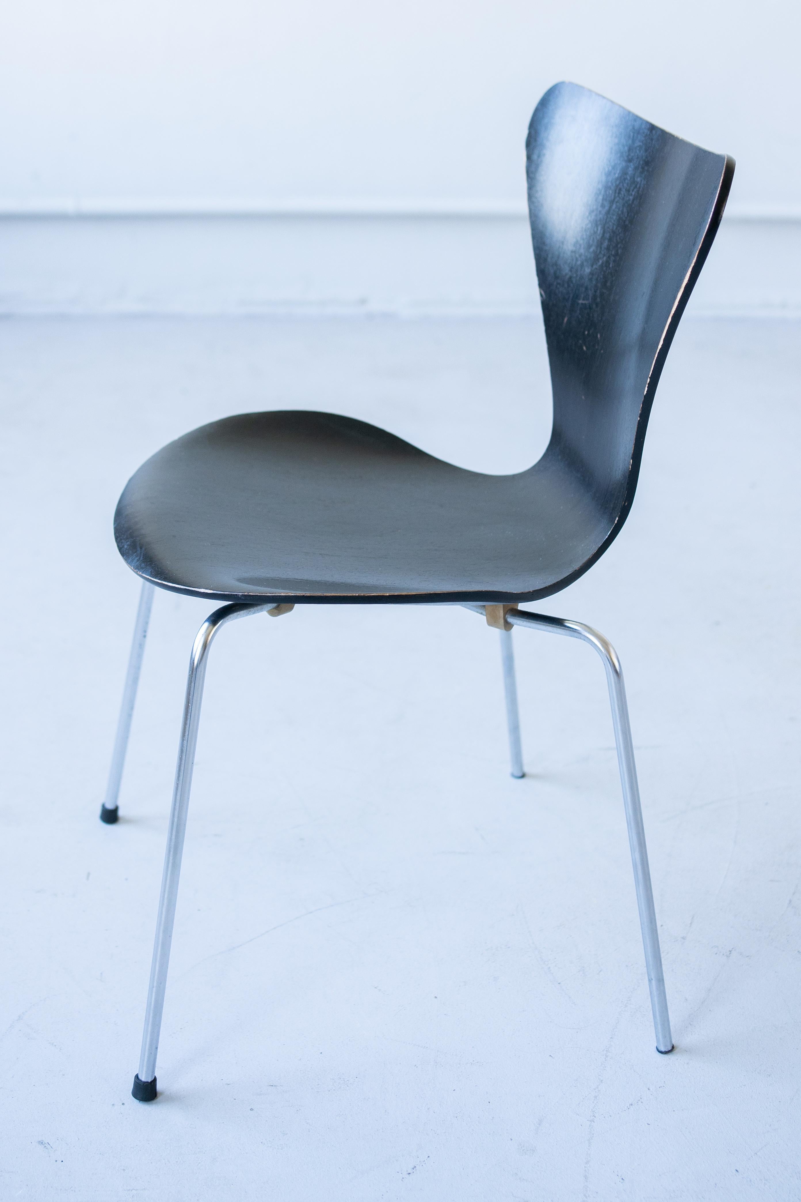 Chaises d'Arne Jacobsen série 7 pour Fritz Hansen , ensemble de 6 chaises en vente 6