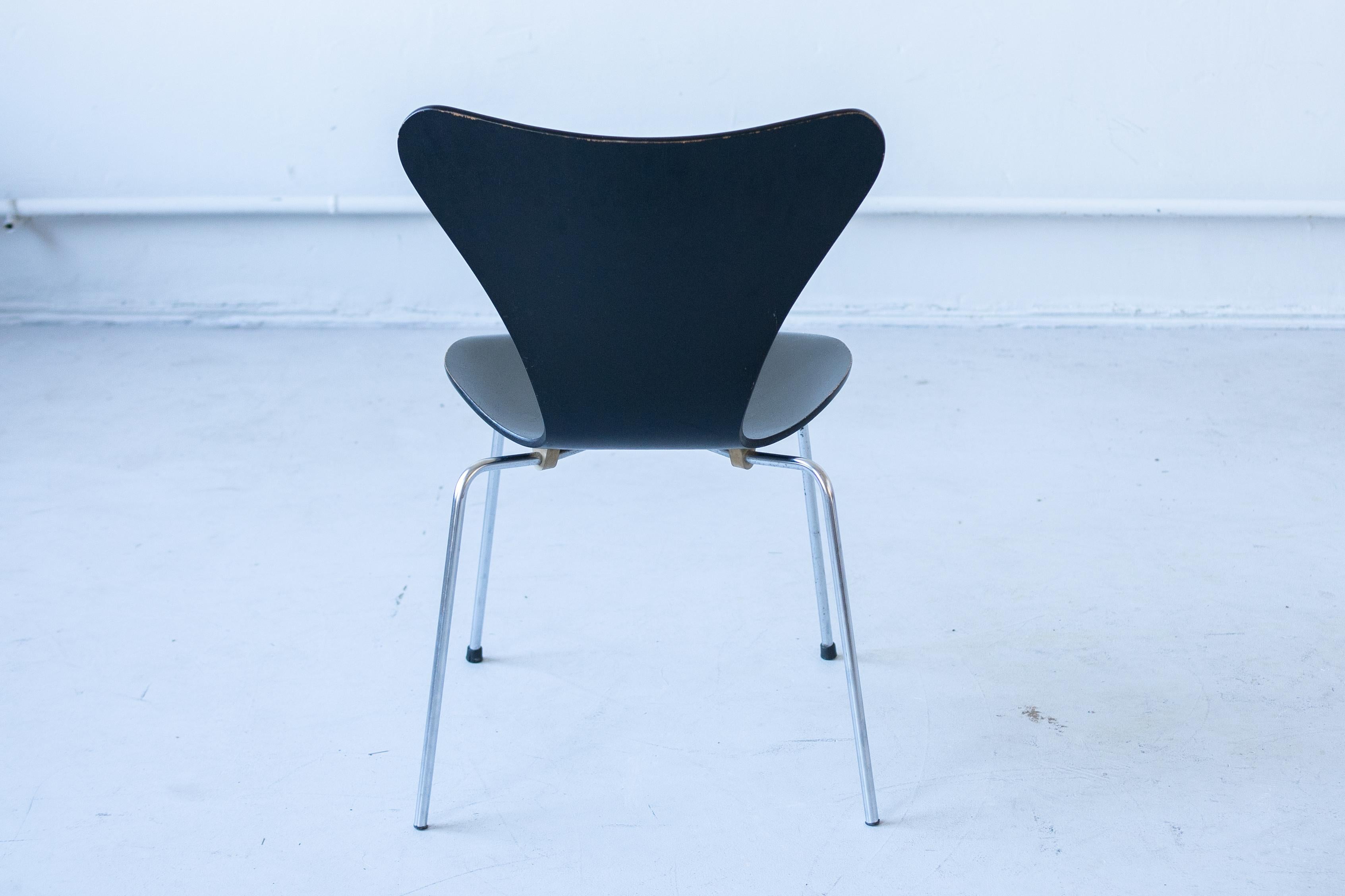 Chaises d'Arne Jacobsen série 7 pour Fritz Hansen , ensemble de 6 chaises en vente 2