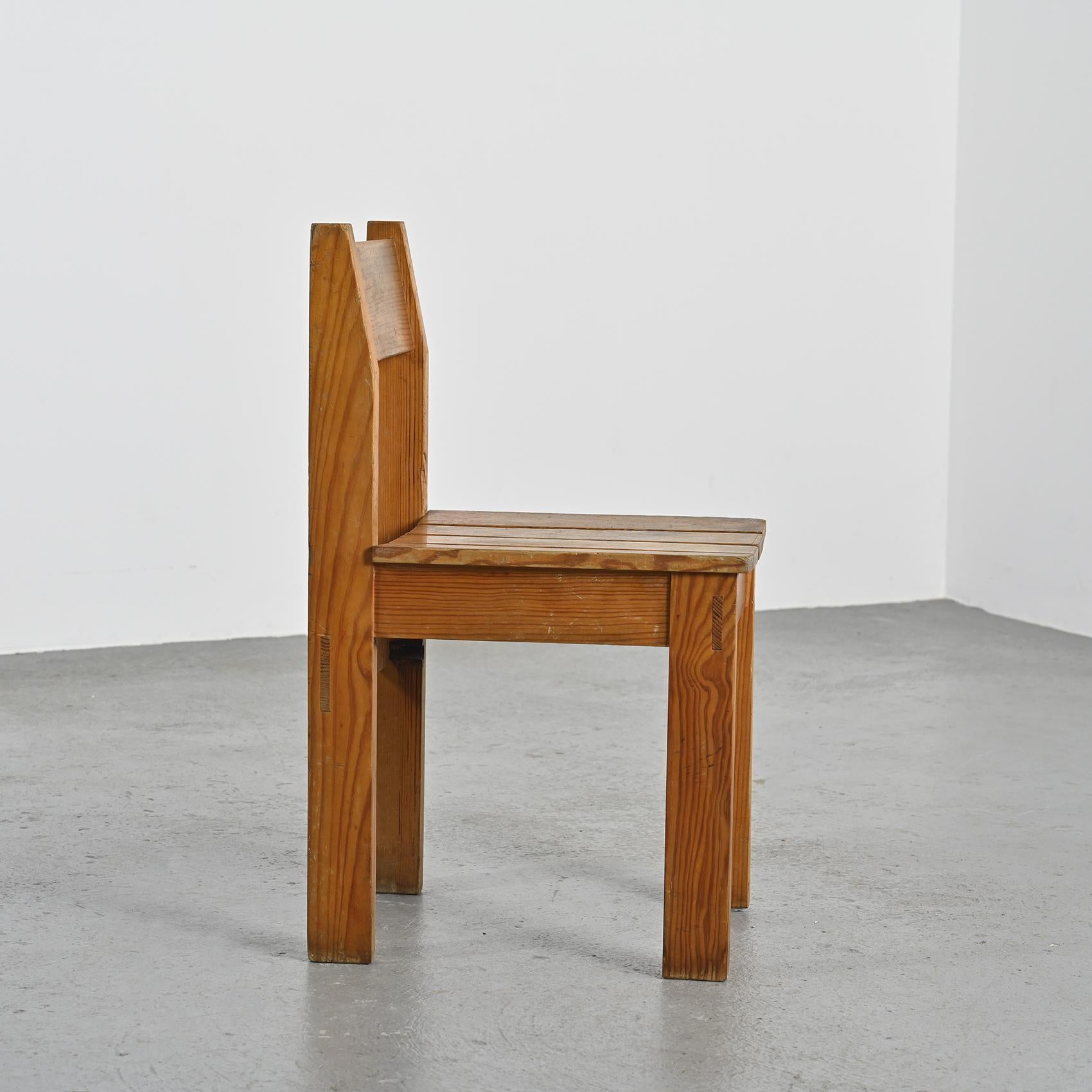 Mid-Century Modern Chairs by Maison Regain for les Arcs, Set of 4, circa 1970