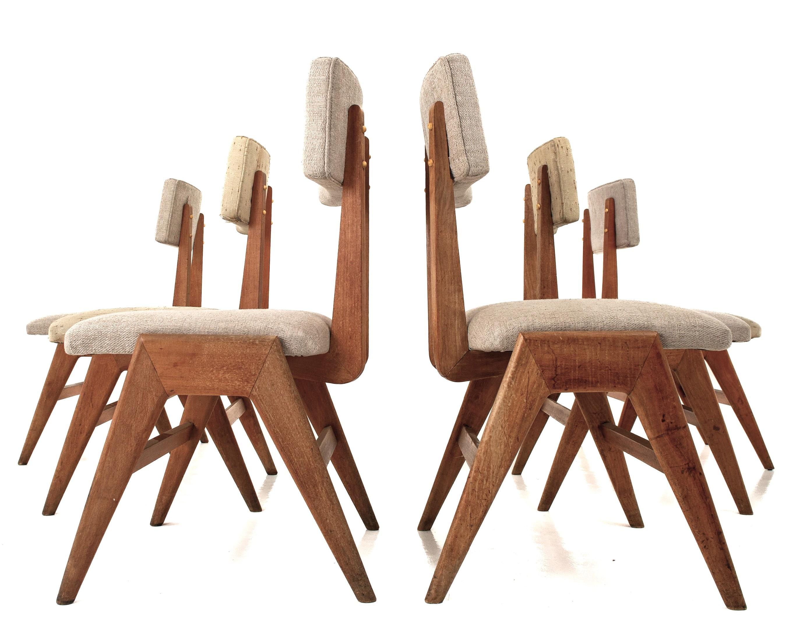 Chairs C10 by Lina Bo Bardi 1