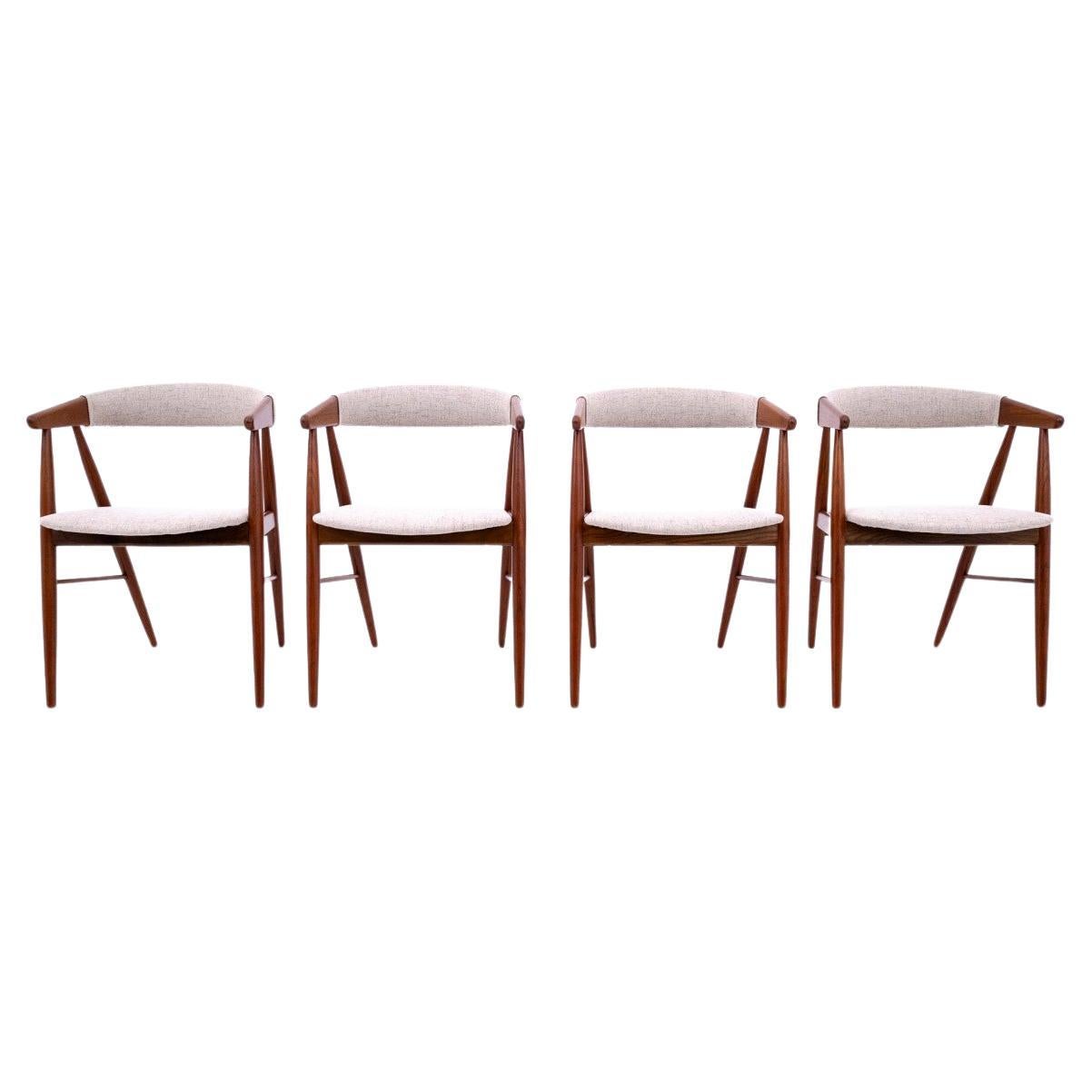 Chairs designed by Ejner Larsen & Aksel Bender Madsen, Denmark, 1960s. After ren