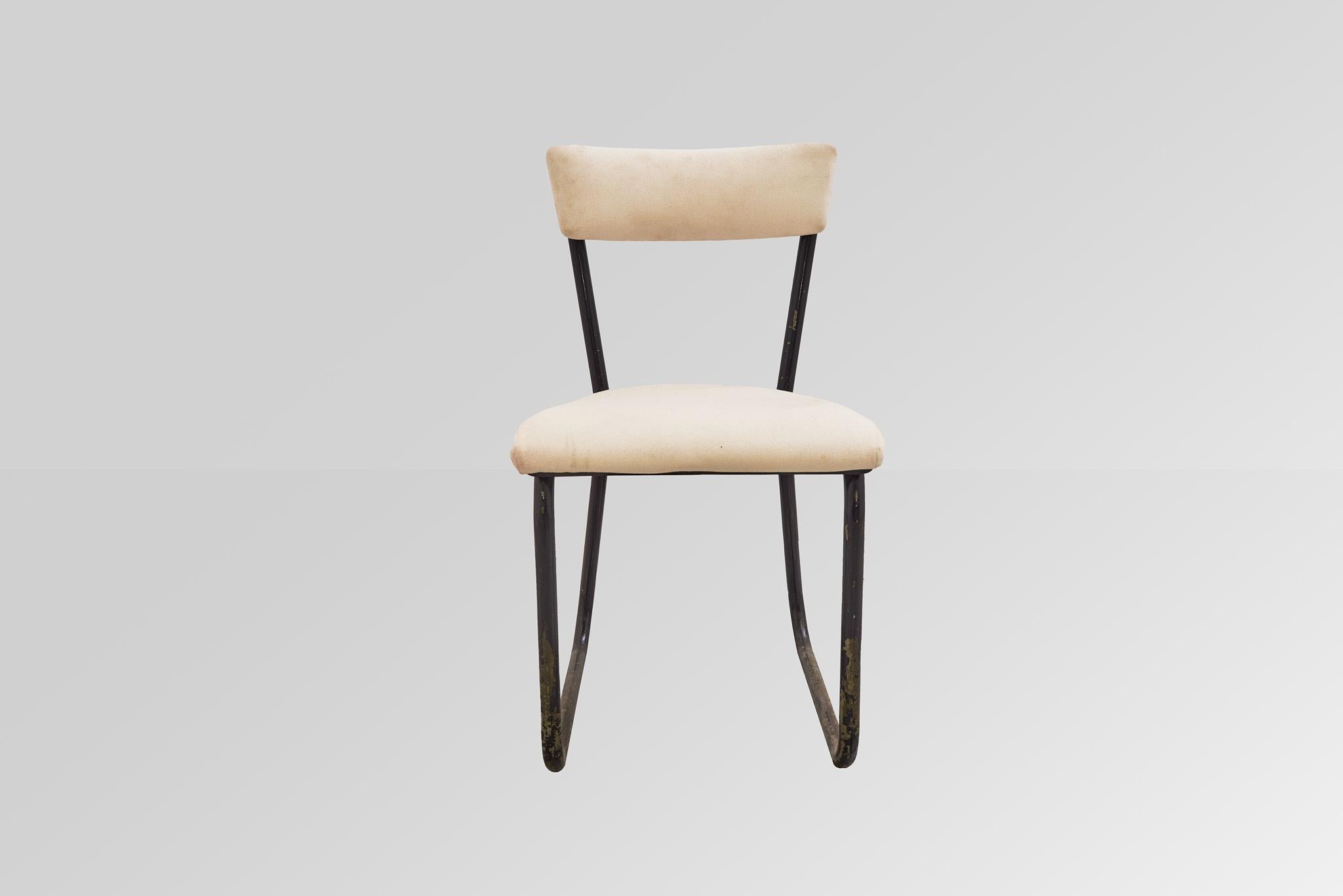 Von Gio Ponti für Kardex Italian entworfene Stühle (19. Jahrhundert) im Angebot