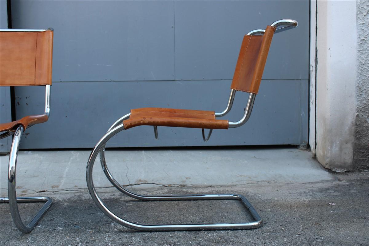 Chairs Curved Steel Leather Italian Design, 1970s Ludwig MIES VAN DER ROH Knoll  For Sale 8