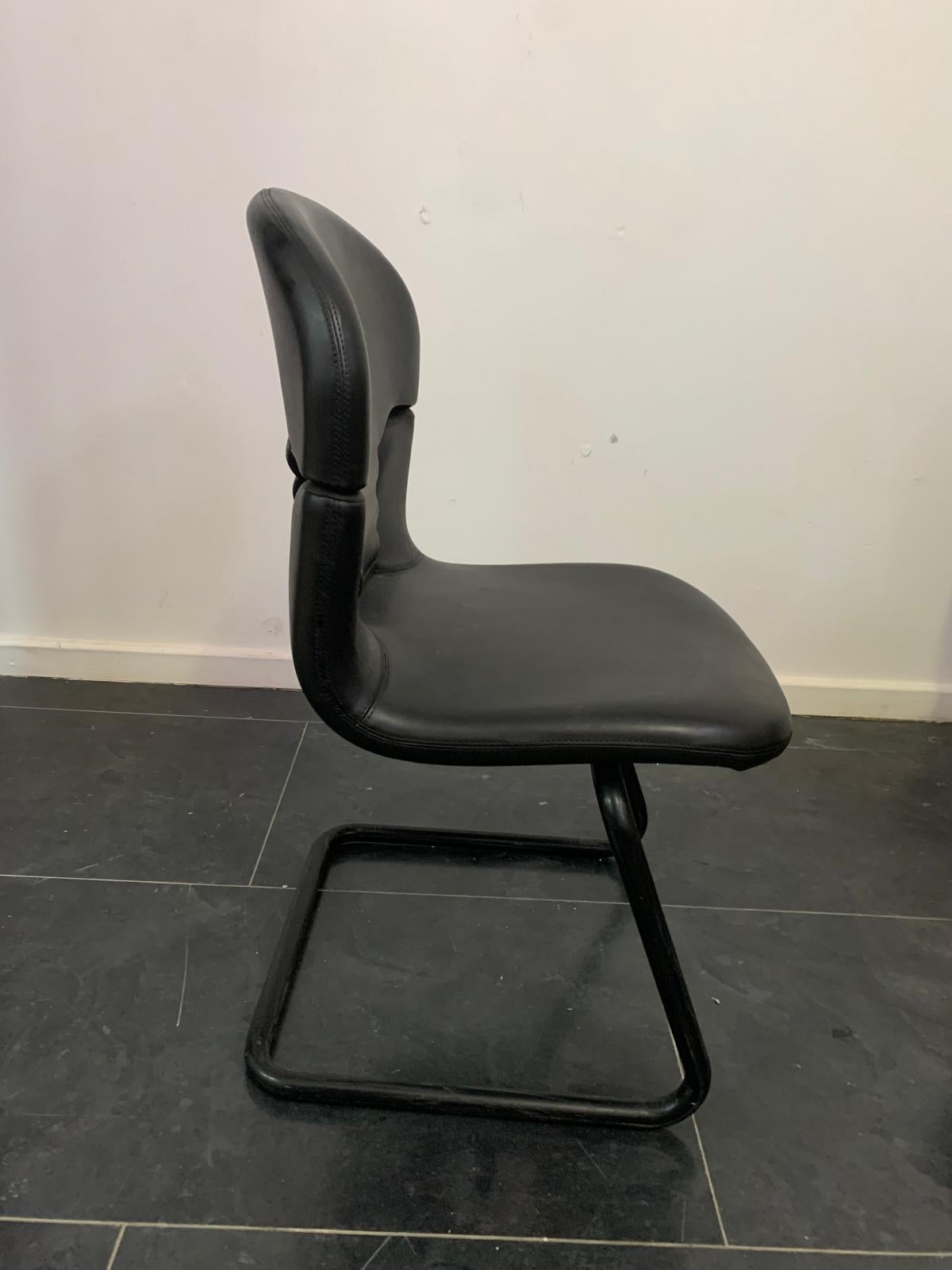 Italian Chairs in Painted Metal and Leather, 1970s, Set of 2 For Sale
