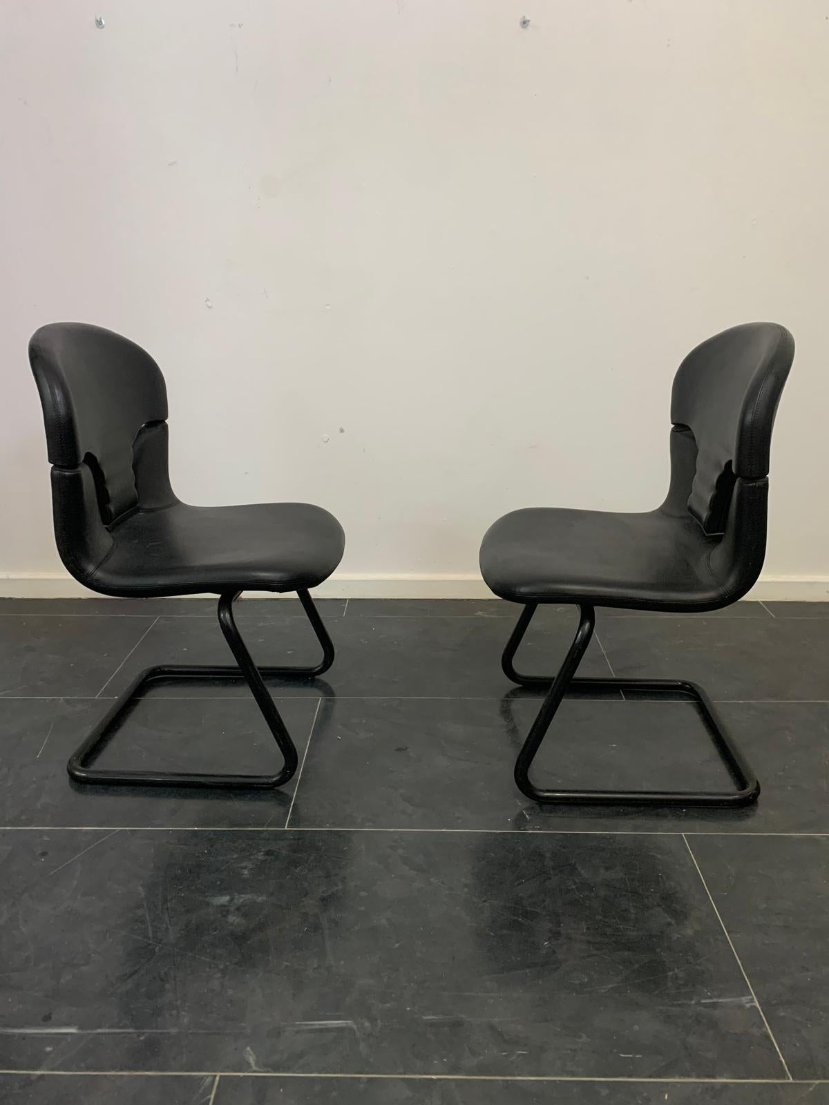Late 20th Century Chairs in Painted Metal and Leather, 1970s, Set of 2 For Sale