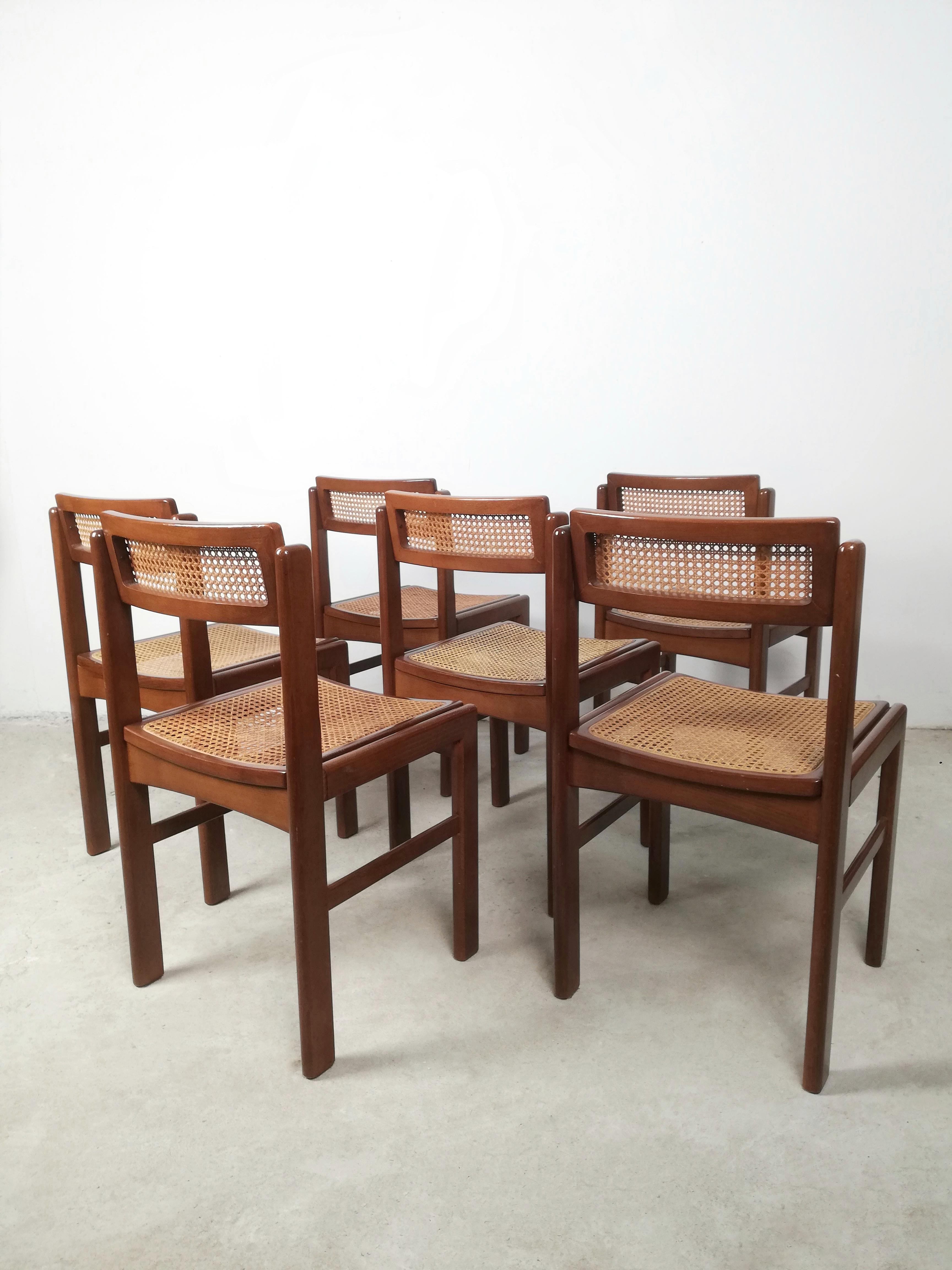 Italian Vintage Chairs in Walnut and Natural Rattan, Italy 1970s 2