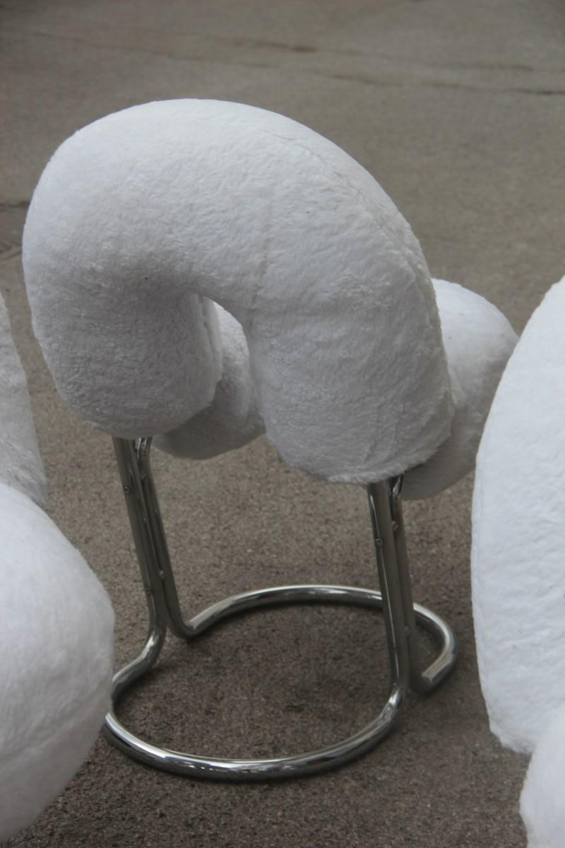 Stühle Italienisches Design Stahl Haarstoff Weiß Silber Nanda Vigo Stil Nussbaum im Angebot 1