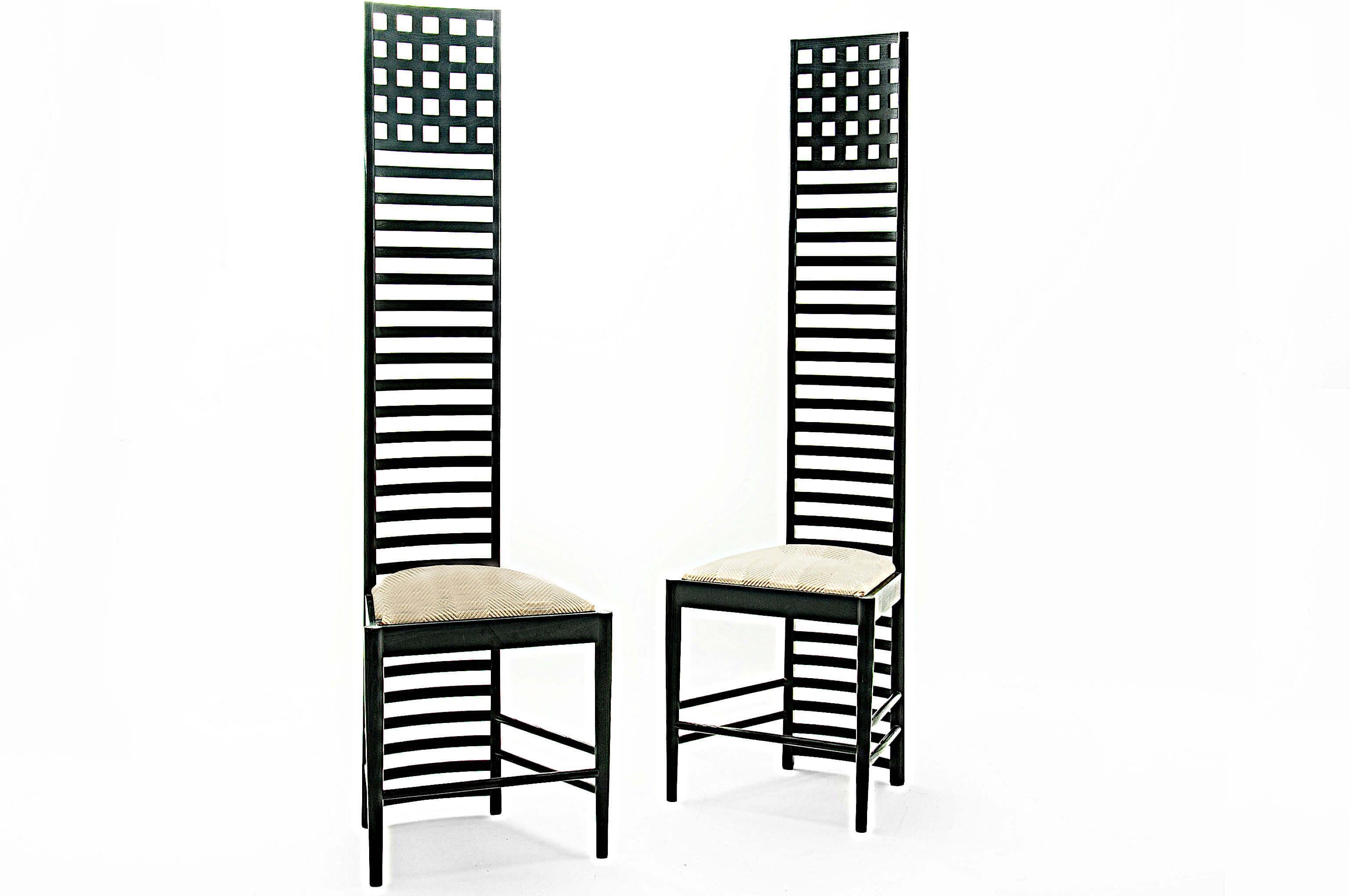 Lacquered Chairs Model 