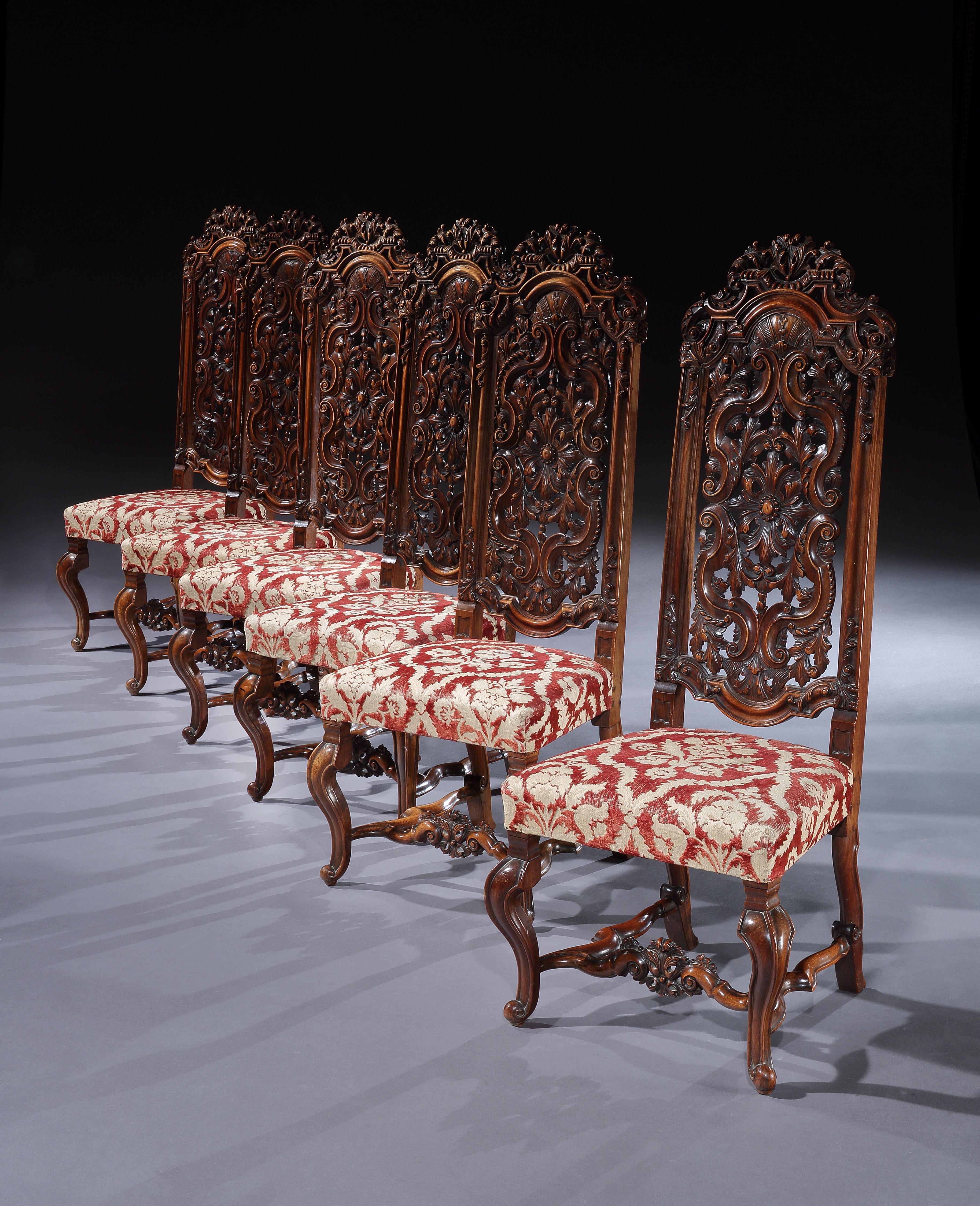 A fine, set of six, early 18th century, Anglo-Dutch, Daniel Marot inspired, walnut high back chairs. Back height 51.5 inch.

These are of the type that one sees either illustrated in classic reference books, or standing in grand country houses and
