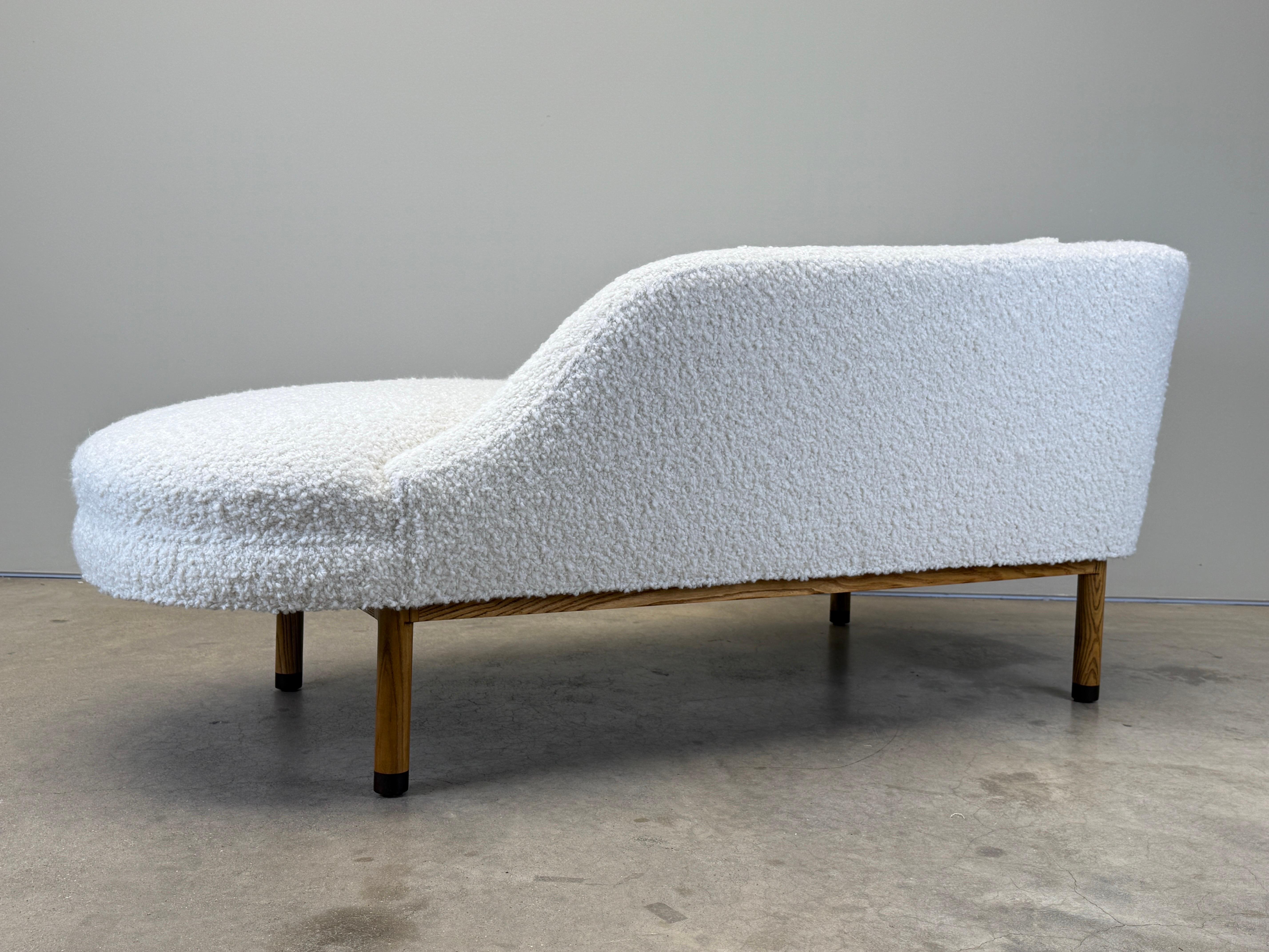 Chaise by Edward Wormley for Dunbar For Sale 1