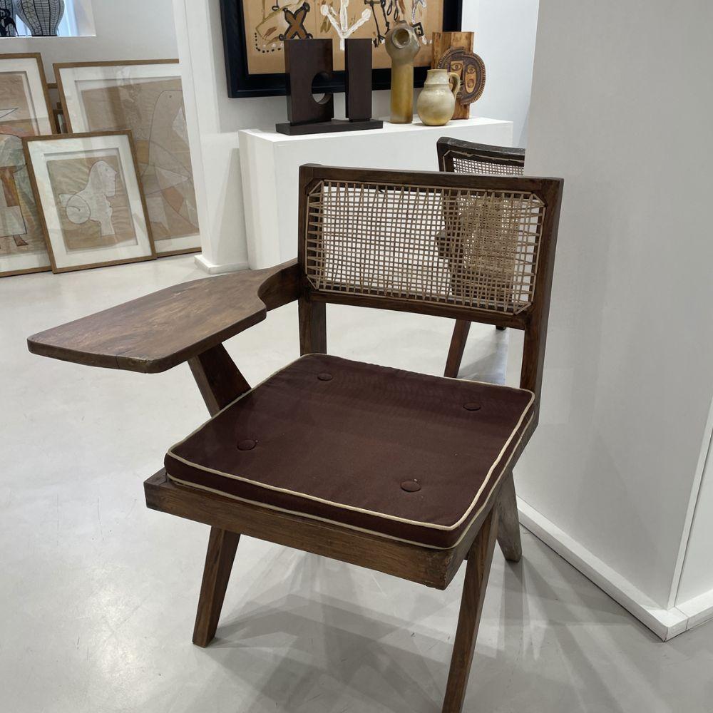 Chaise d'écriture (Indisch) im Angebot