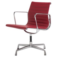 Chaise EA107 en cuir rouge par Charles & Ray Eames pour Vitra