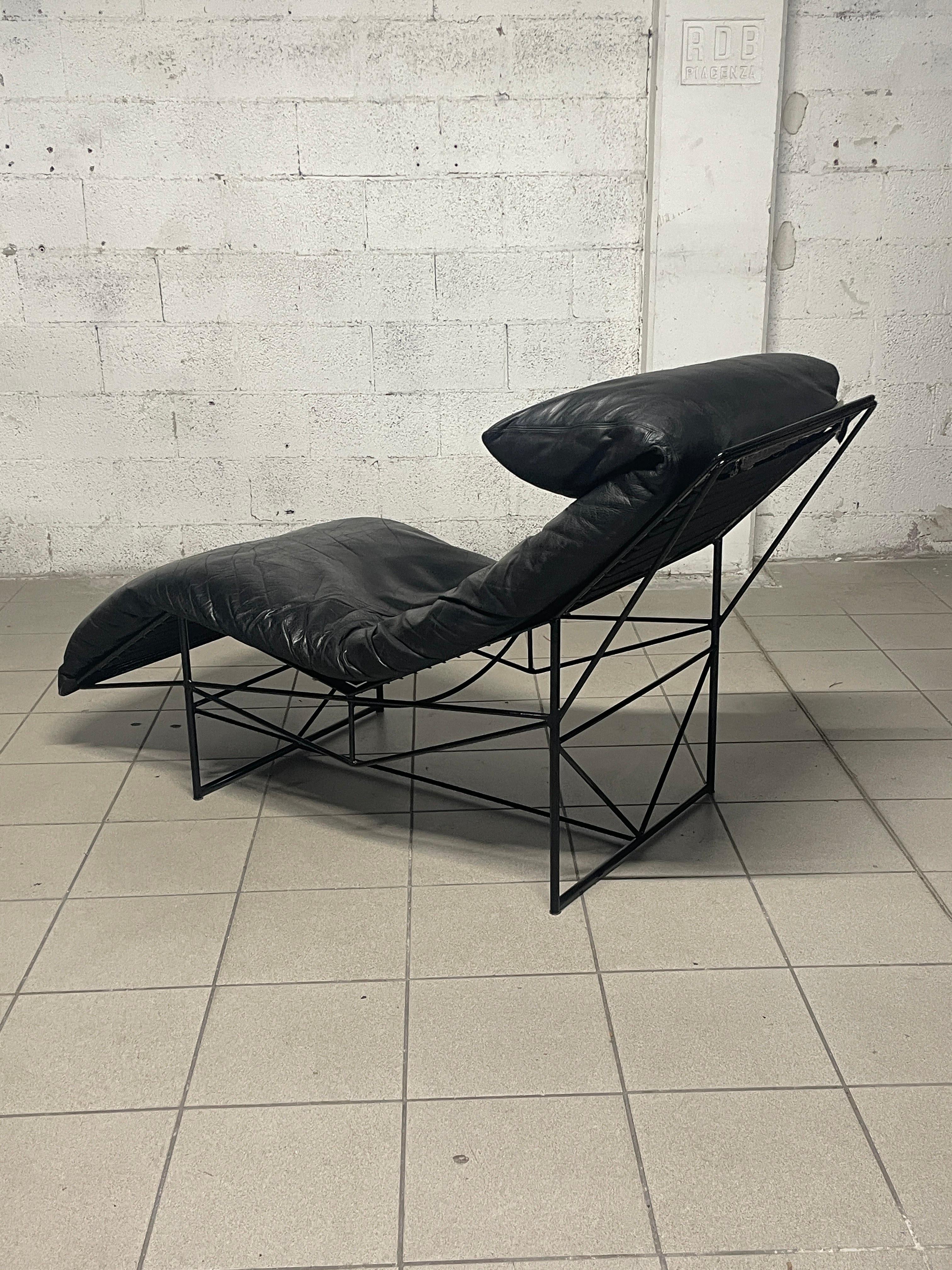 Chaise-longue de los años 80 diseñada por Paolo Passerini para UVET en venta 1
