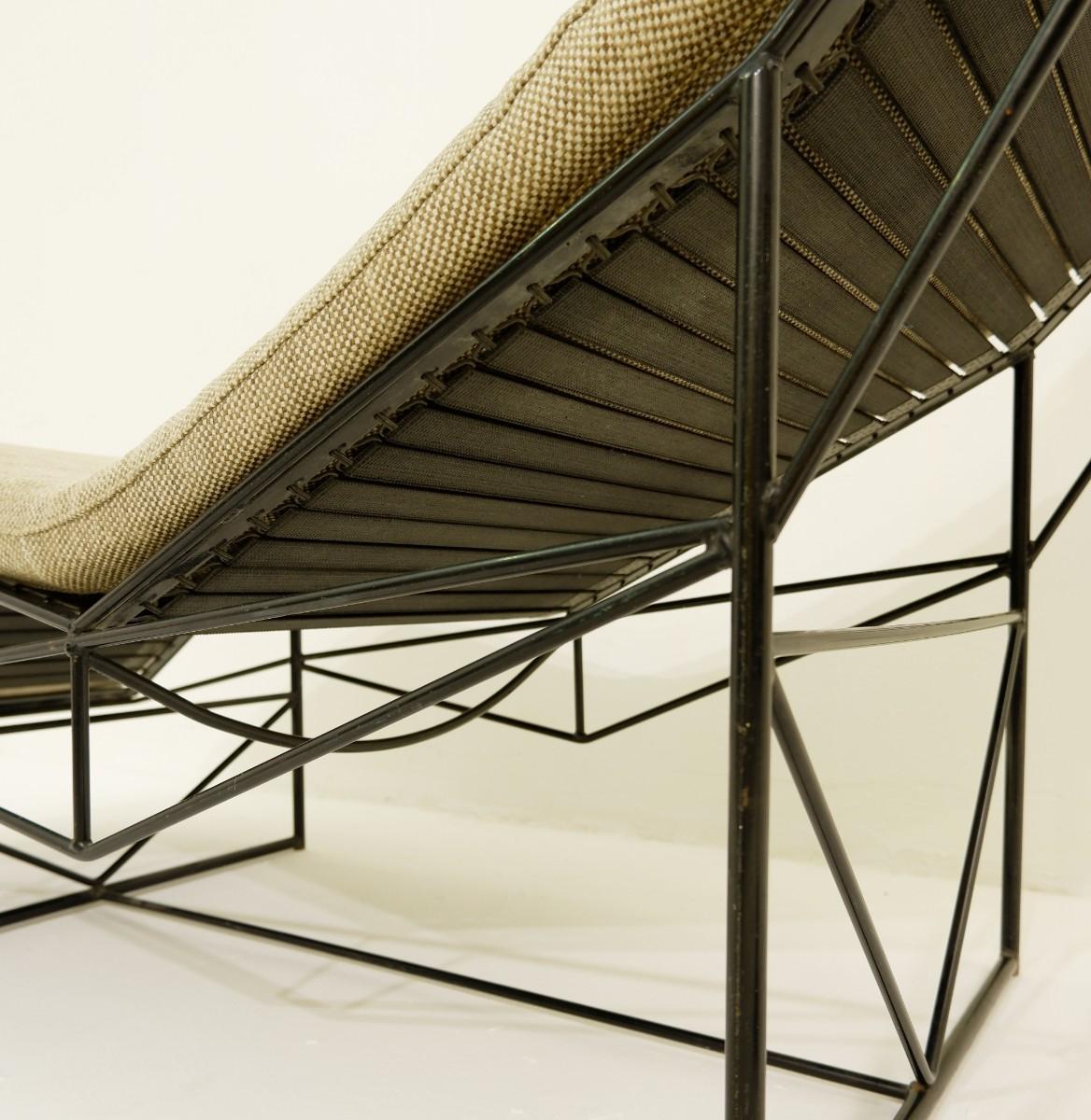 Metal Chaise Longue by Paolo Passerini for Uvet, 1985