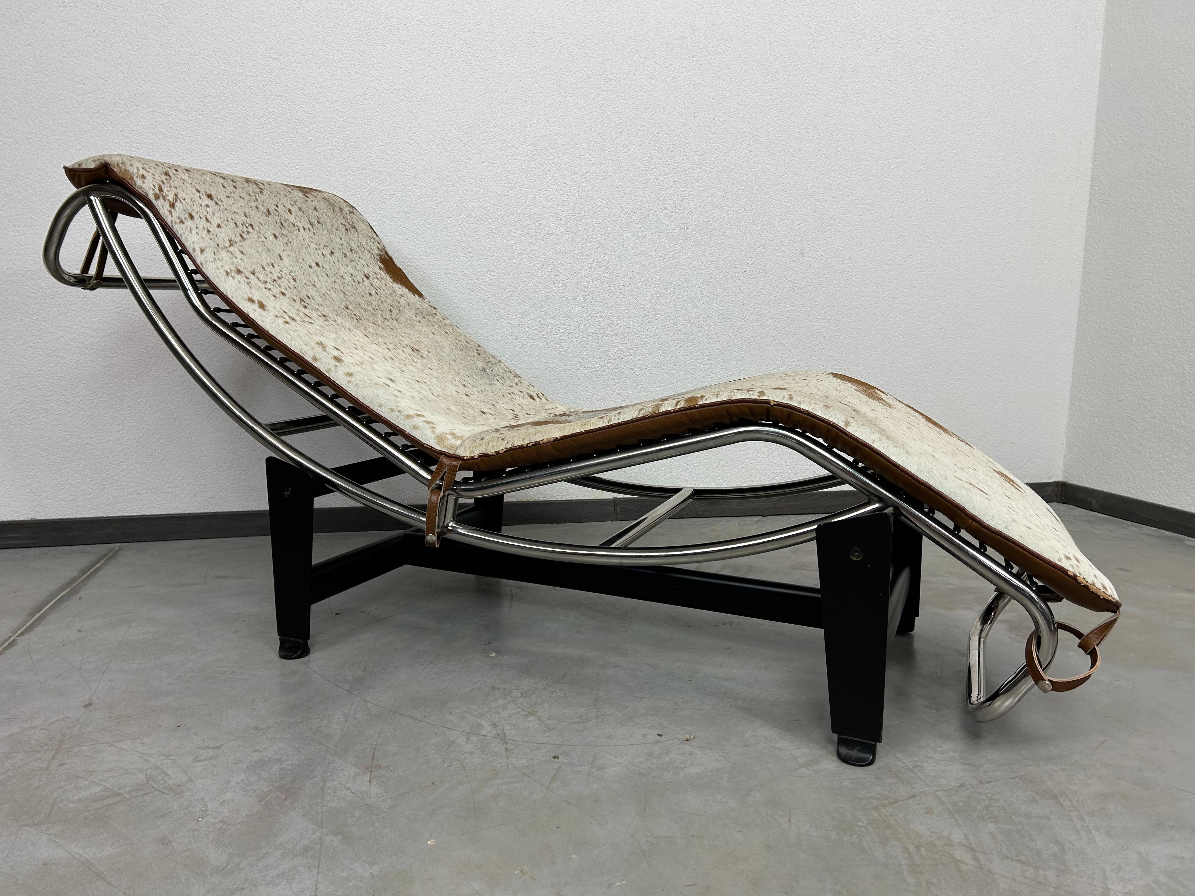 Chaise longue chair LC4 by Le Corbusier in original vintage condition with signs of use. Item is not signed by any manufacturer.