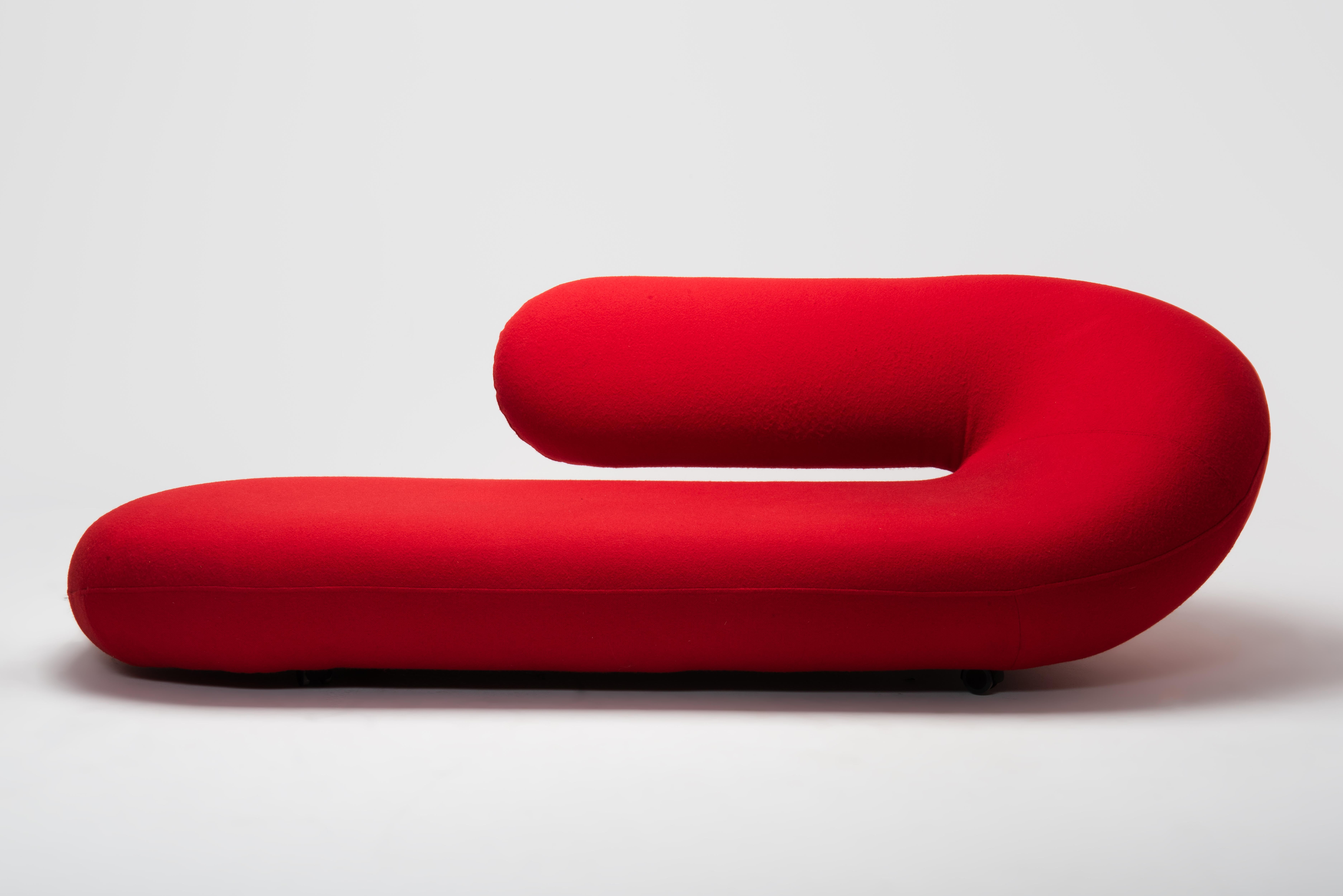 20th Century Chaise Longue 'Cleopatra' - Geoffrey Harcourt For Sale