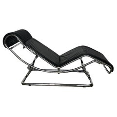 Chaise Longue di Guido Faleschini per Mariani anni 70 un pelle nera e acciaio