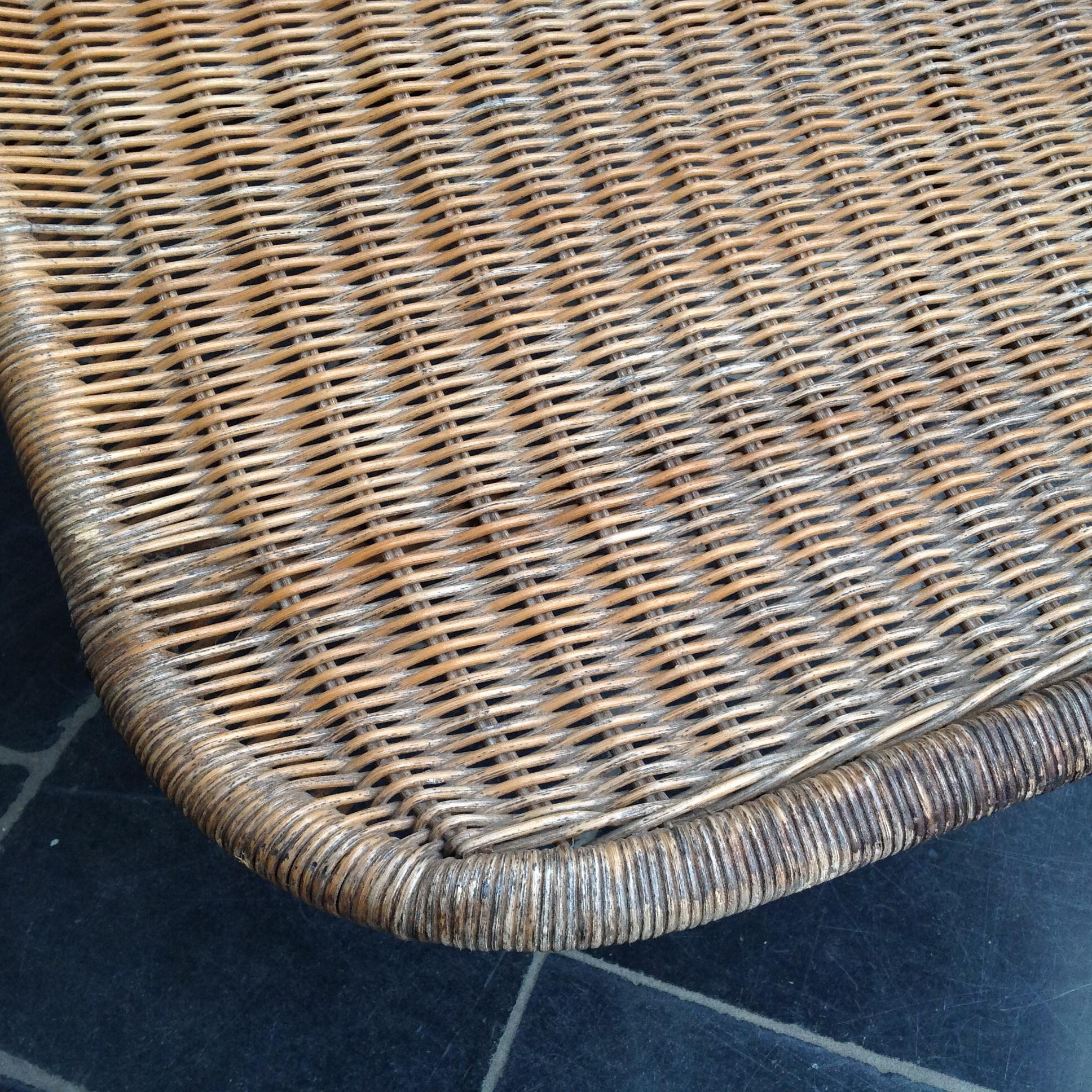 Chaise Longue in Cane, Wicker, Design by Dirk Van Sliedrecht for Rohé, 1960s For Sale 2