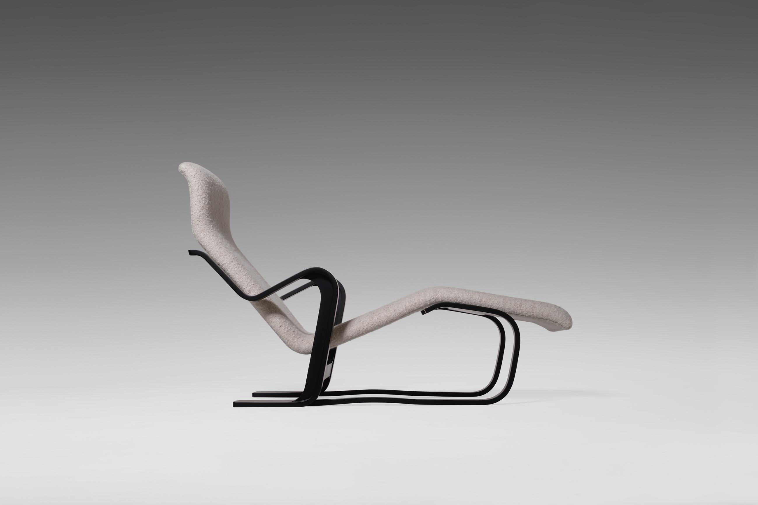 Chaise Longue in Plywood and Bouclé by Marcel Breuer In Good Condition In Rotterdam, ZH
