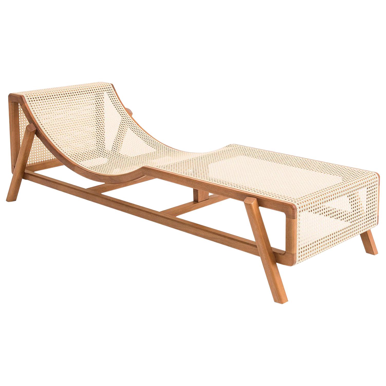 Chaise Longue, Jequibá Brazilian Wood and Natural Straw For Sale