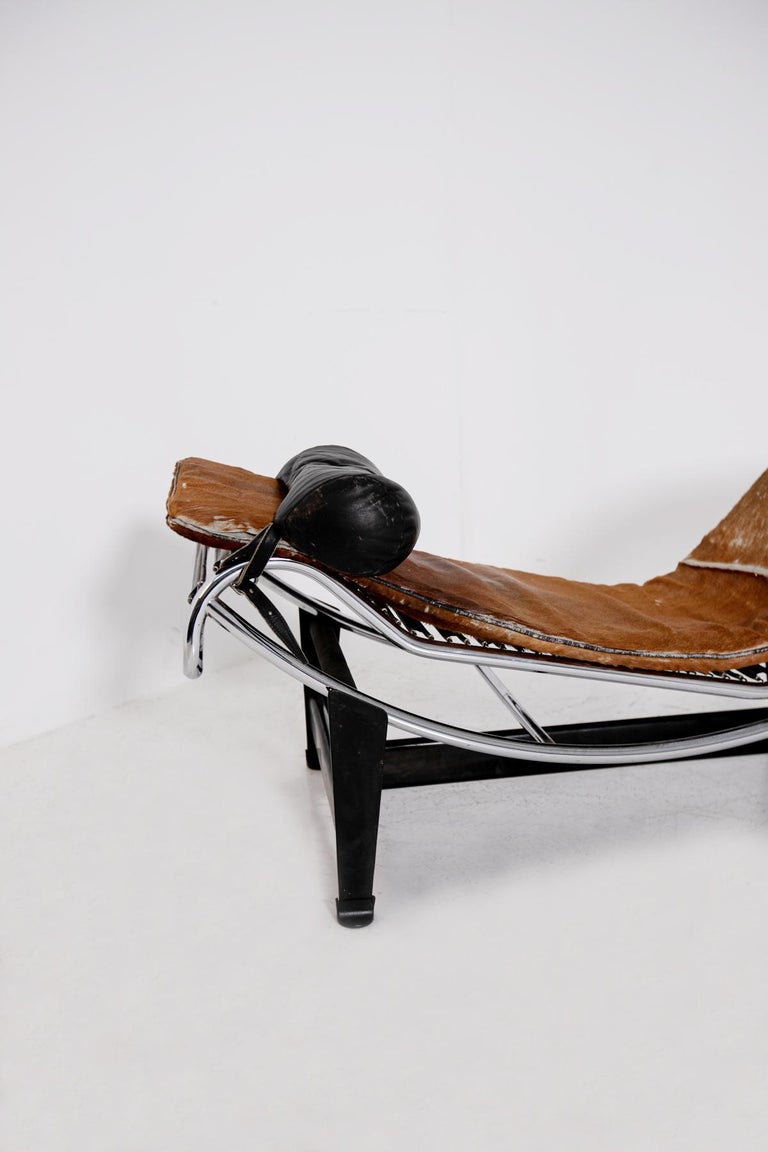 Chaise Longue LC4 by Le Corbusier, C. Perriand, P. Jeanneret for Cassina For Sale 8
