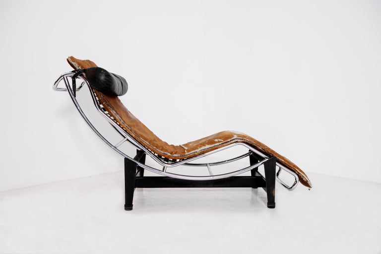 Mid-Century Modern Chaise Longue LC4 by Le Corbusier, C. Perriand, P. Jeanneret for Cassina For Sale