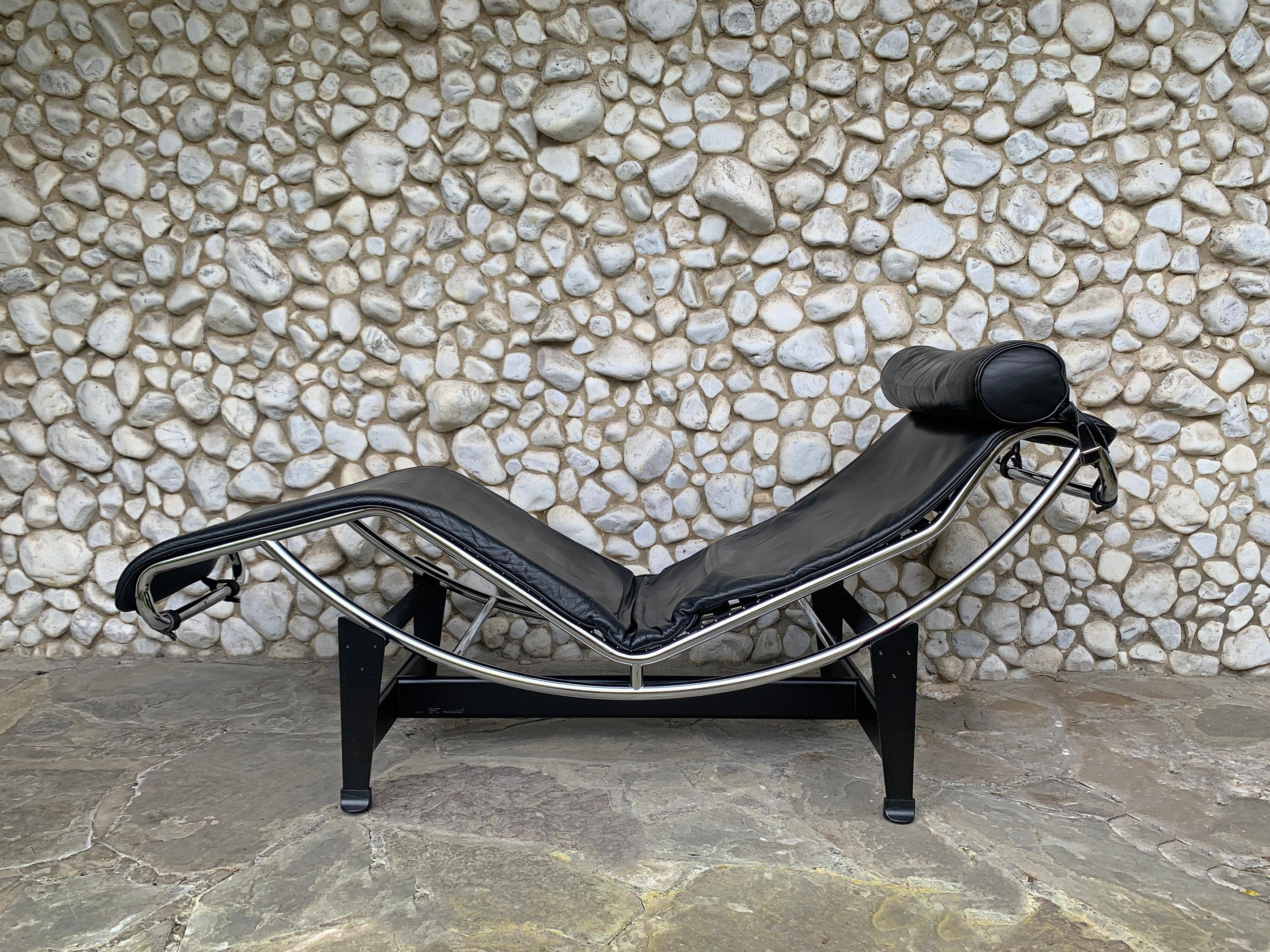 Chaise Longue LC4 Le Corbusier Jeanneret Perriand Cassina Cert. of Authenticity 9