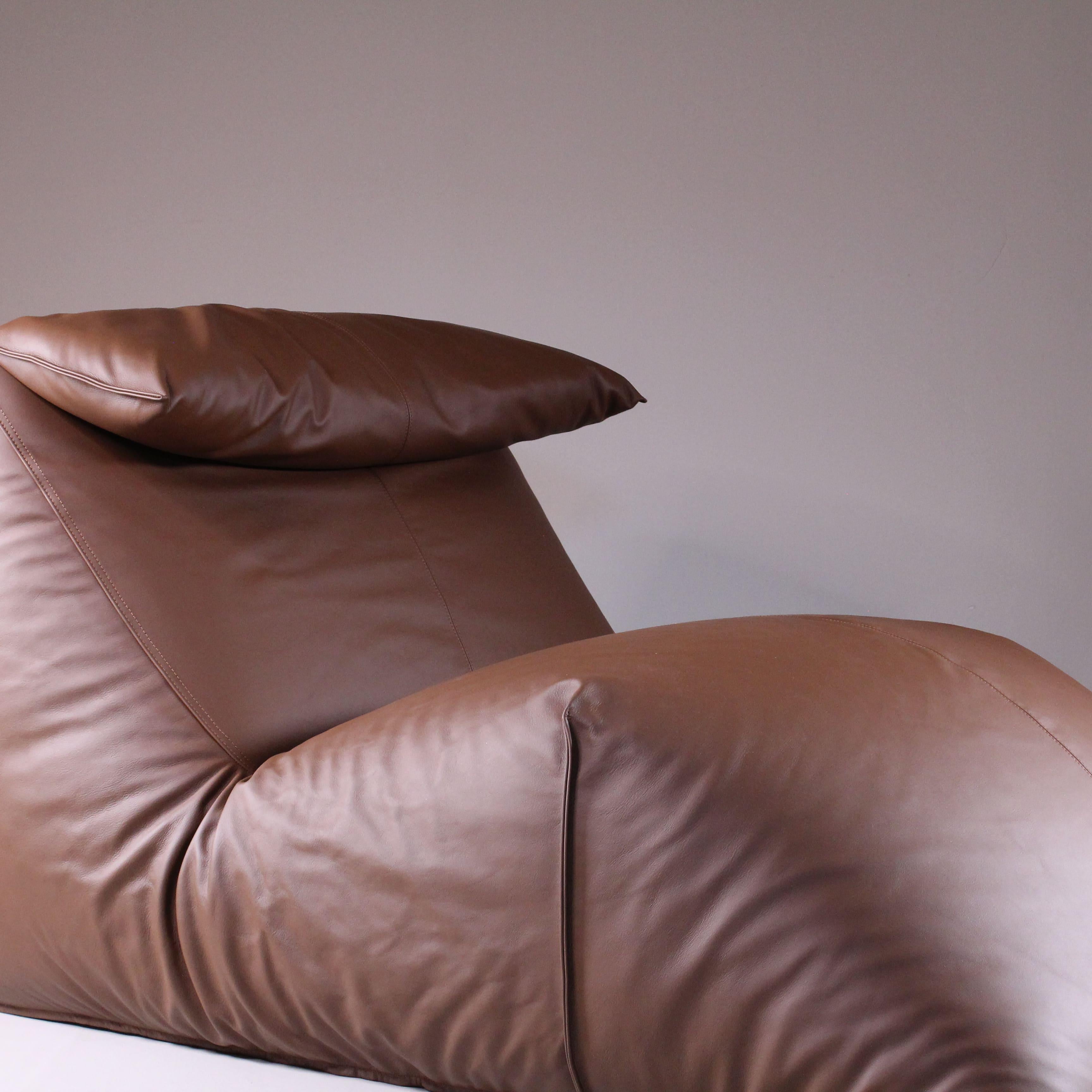 Early 20th Century Le Bambole Chaise Longue, Mario Bellini B&B, 1970