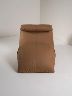 Chaise Longue Le Bambole, Mario Bellini for B&B Italia 1970 Leather Cognac