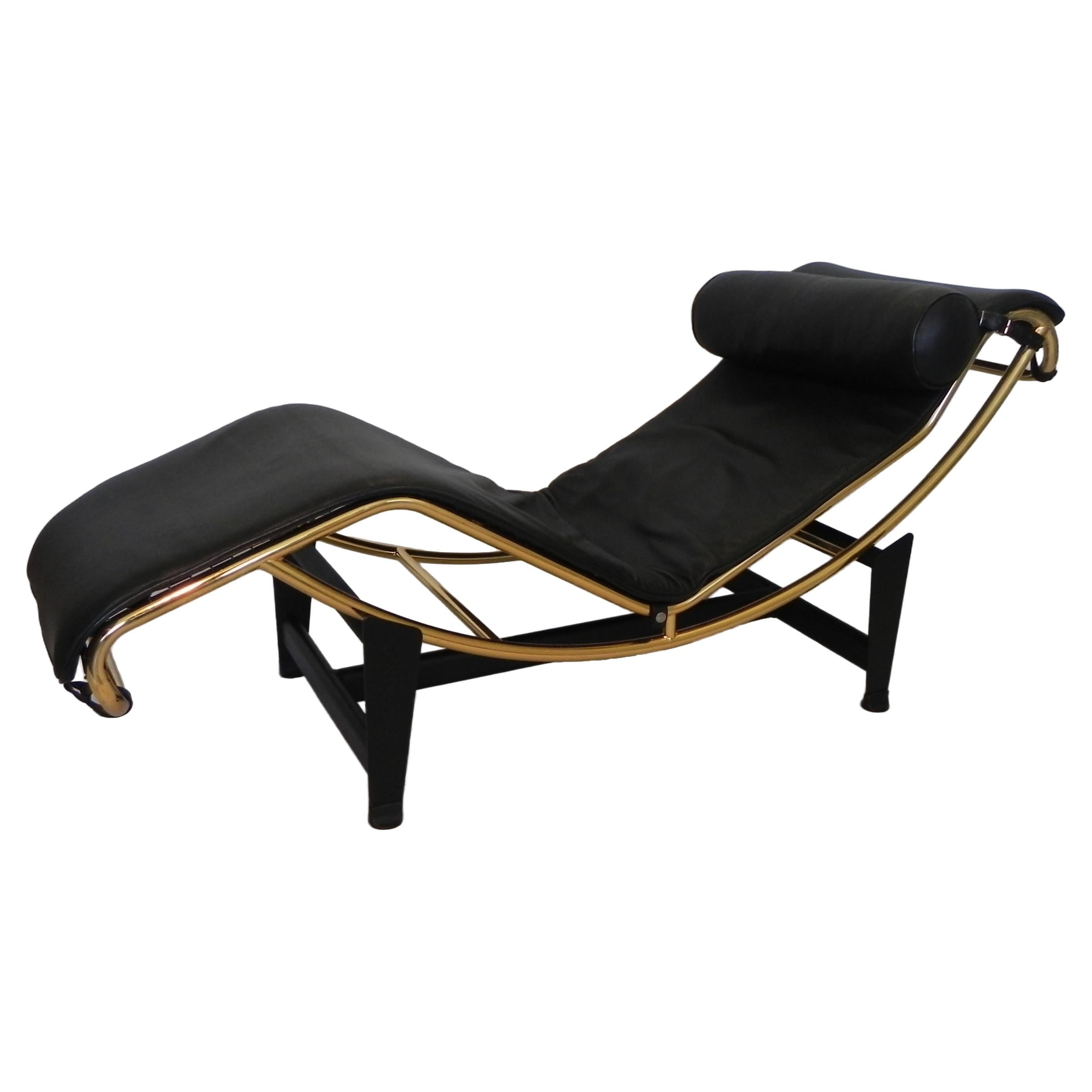 Chaise Longue, limited edition - Gold For Sale