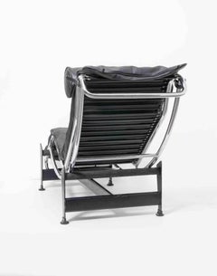 Chaise-Longue Model LC4 by Le Corbusier, Pierre Jeanneret & Charlotte Perriand