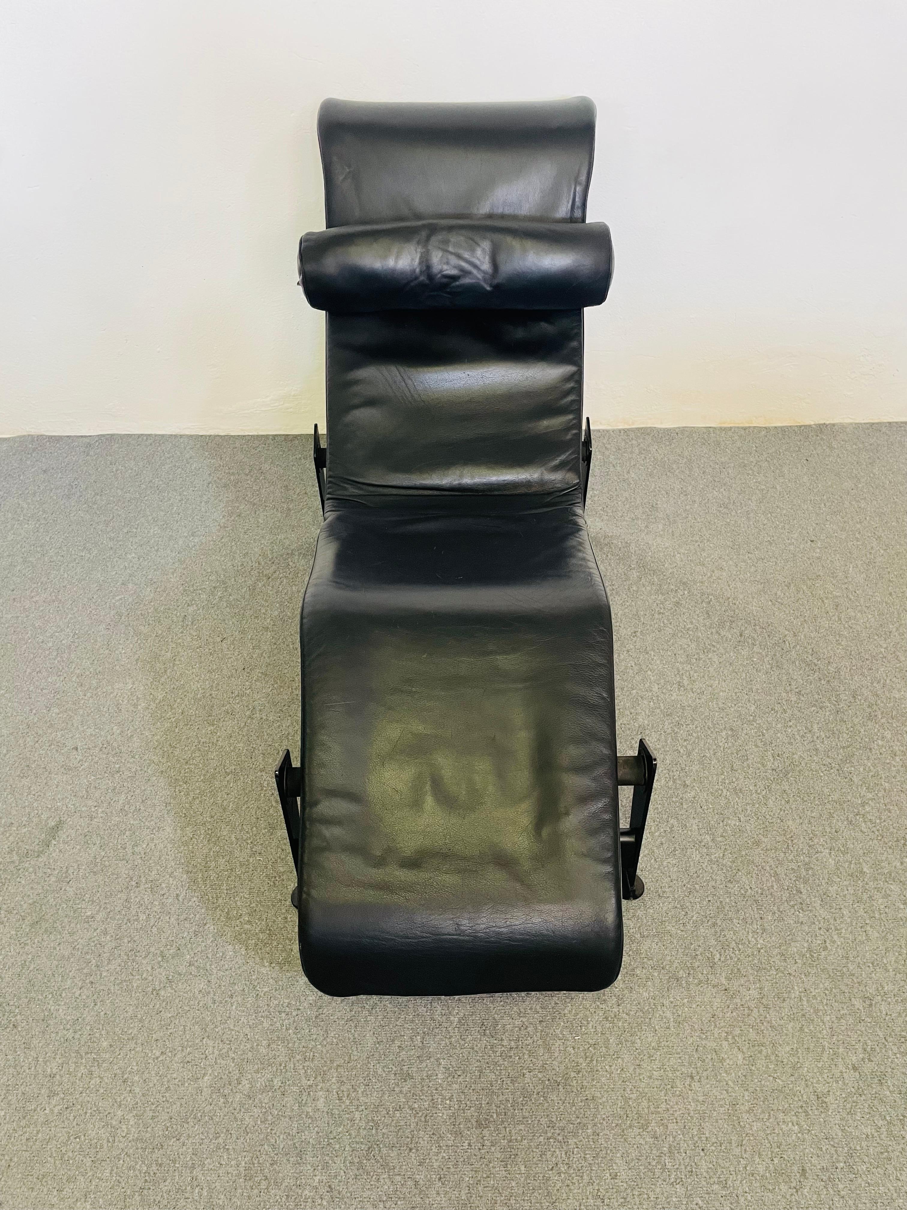 Chaise-longue modello LC4, Produttore Cassina, Designer Le Corbusier Italian en venta