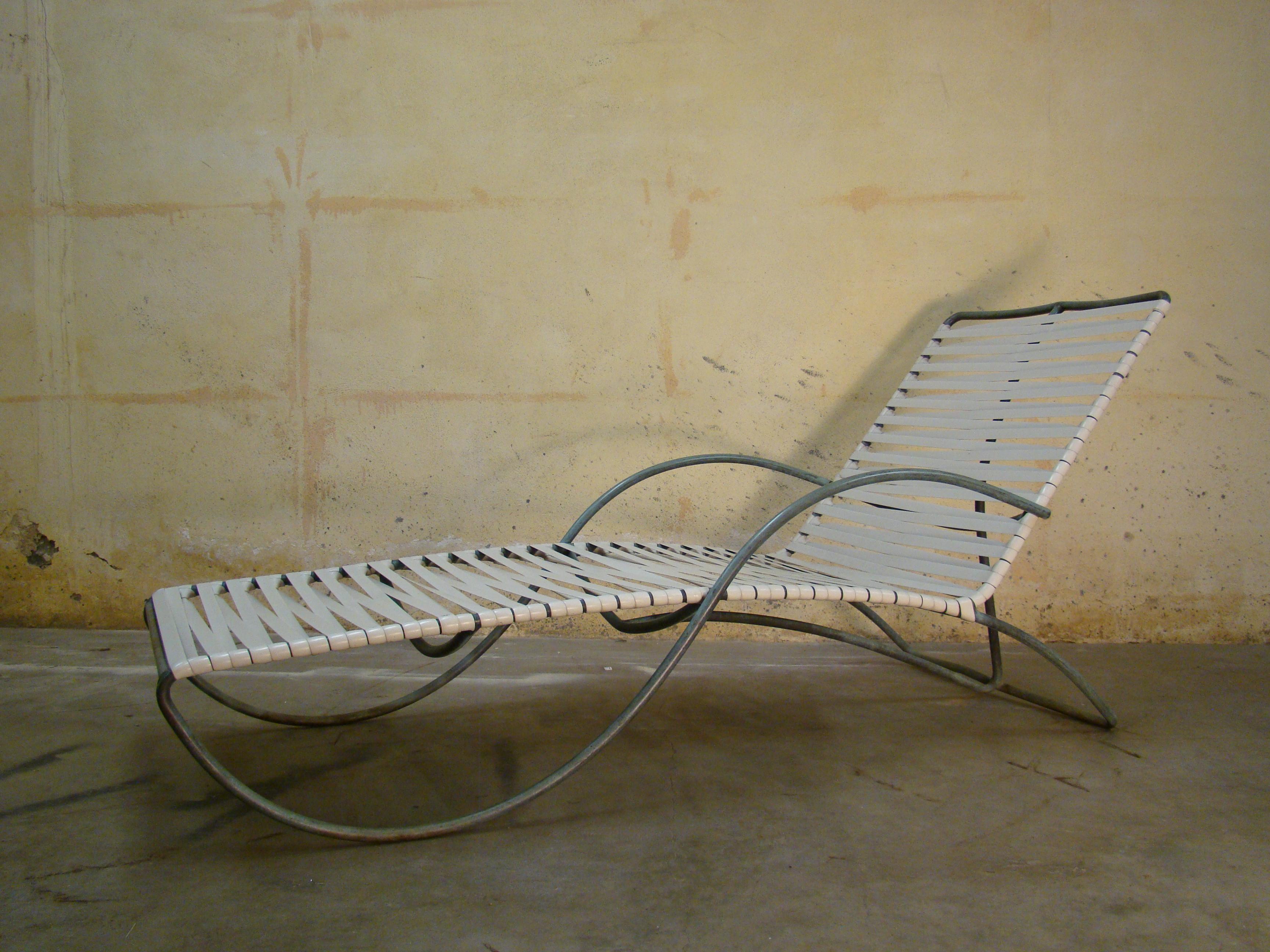 Chaise Lounge '#1' by Walter Lamb for Brown-Jordan Outdoor in Bronze Tubing 1
