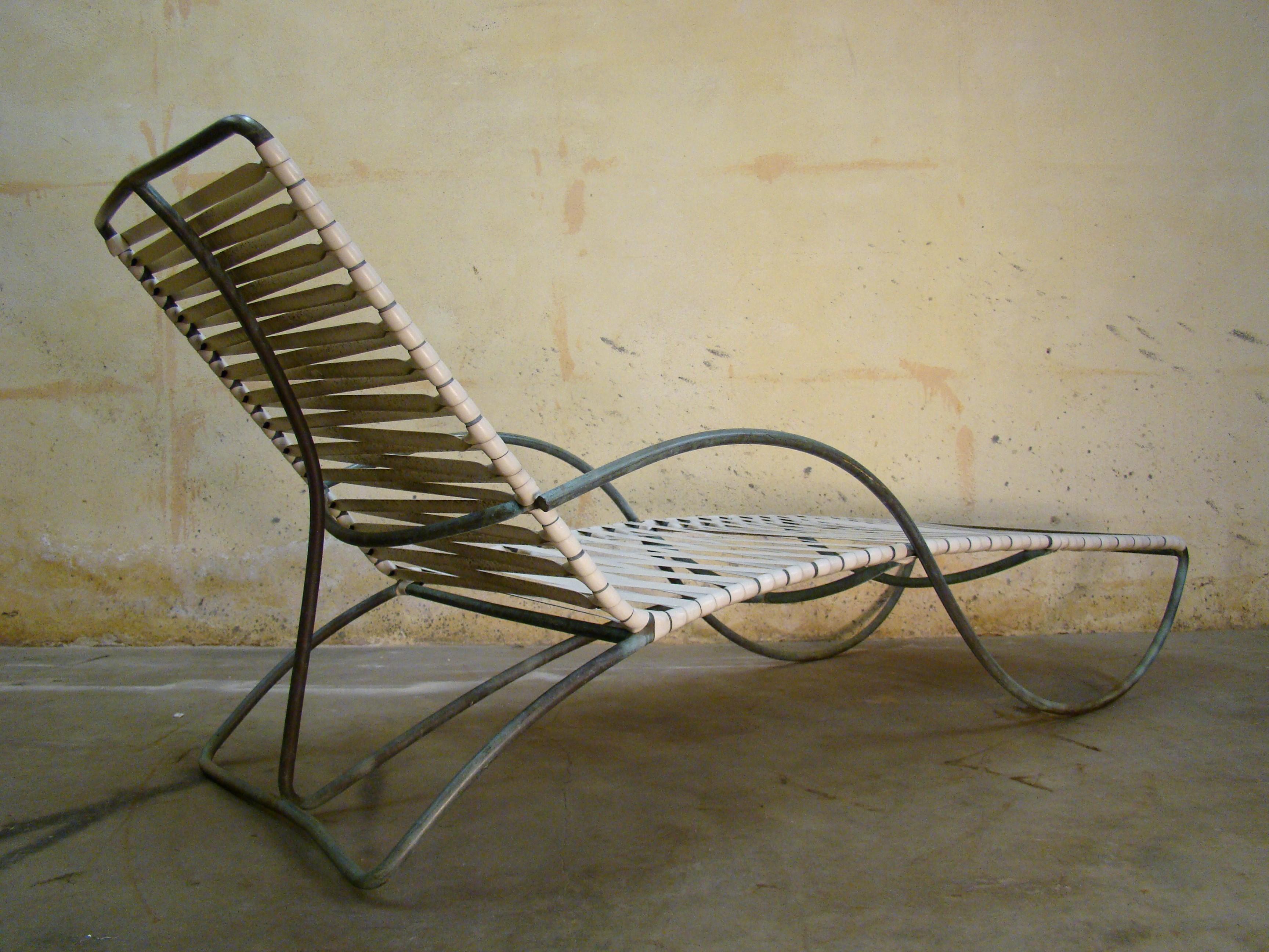 Chaise Lounge '#1' by Walter Lamb for Brown-Jordan Outdoor in Bronze Tubing 2