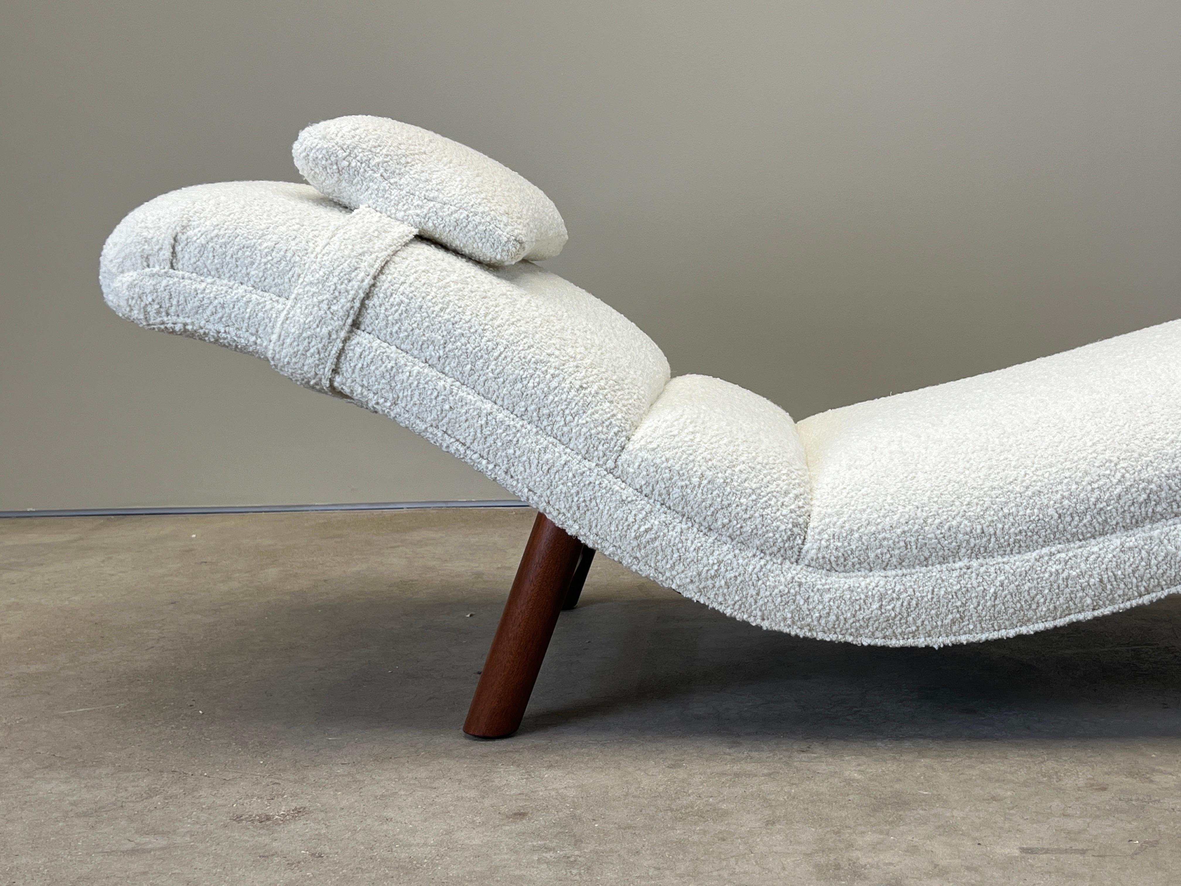Chaise Lounge Attributed to Edward Wormley For Sale 8
