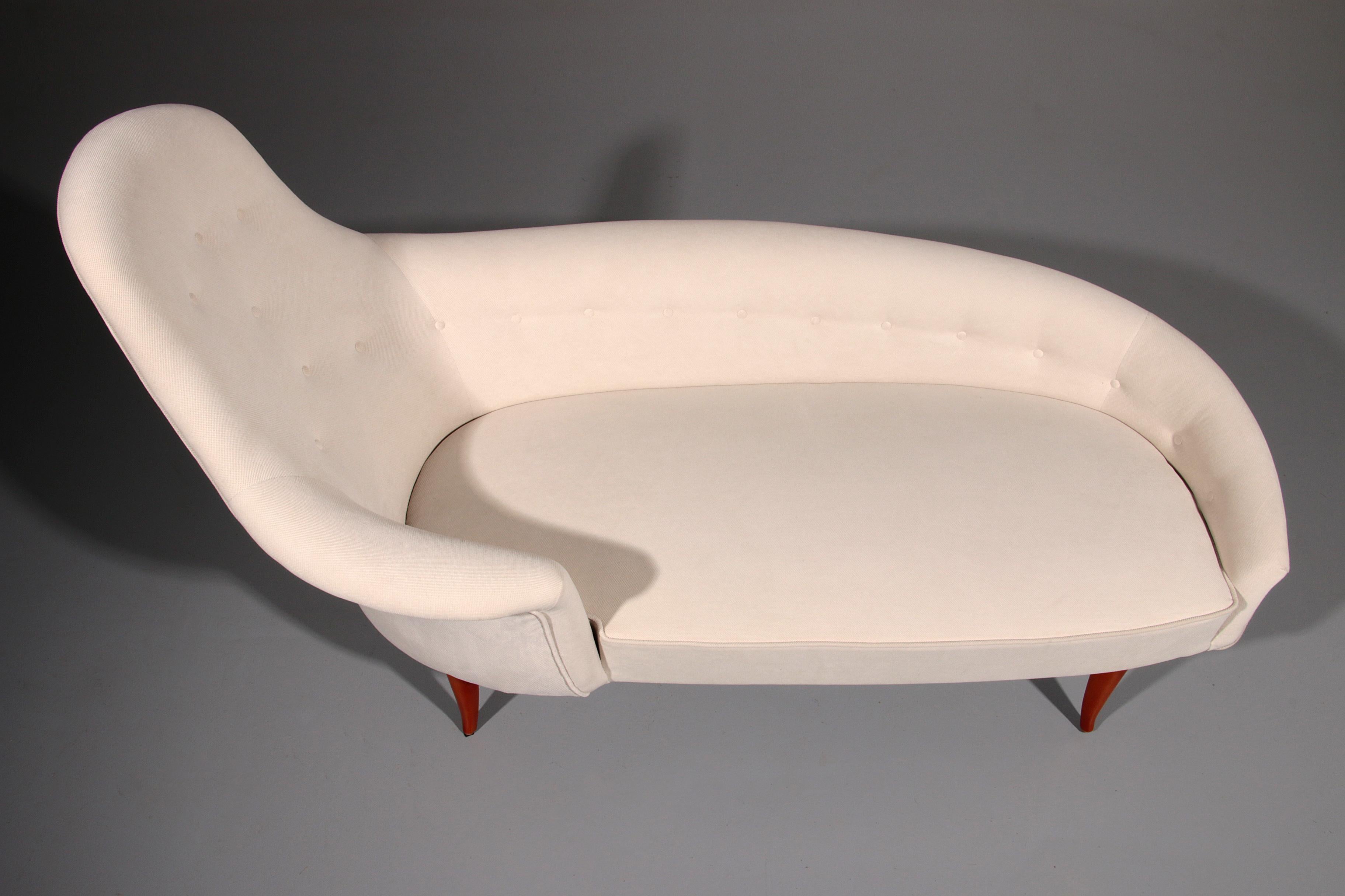 Chaise Lounge di Kerstin Hörlin-Holmquist per Nordiska Kompaniet, anni '50 in vendita 1