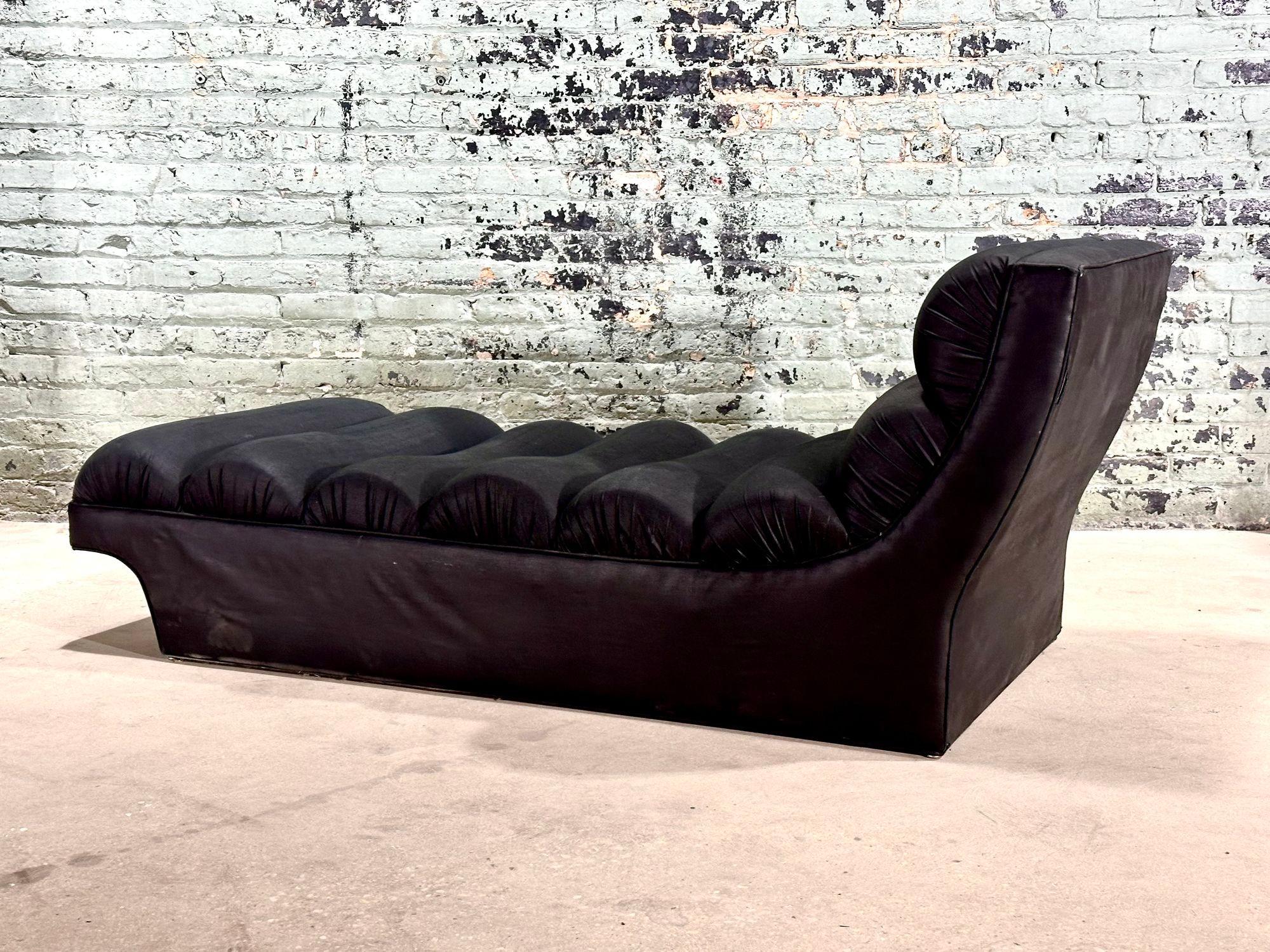 Late 20th Century Chaise Lounge by Preview, 1970 For Sale