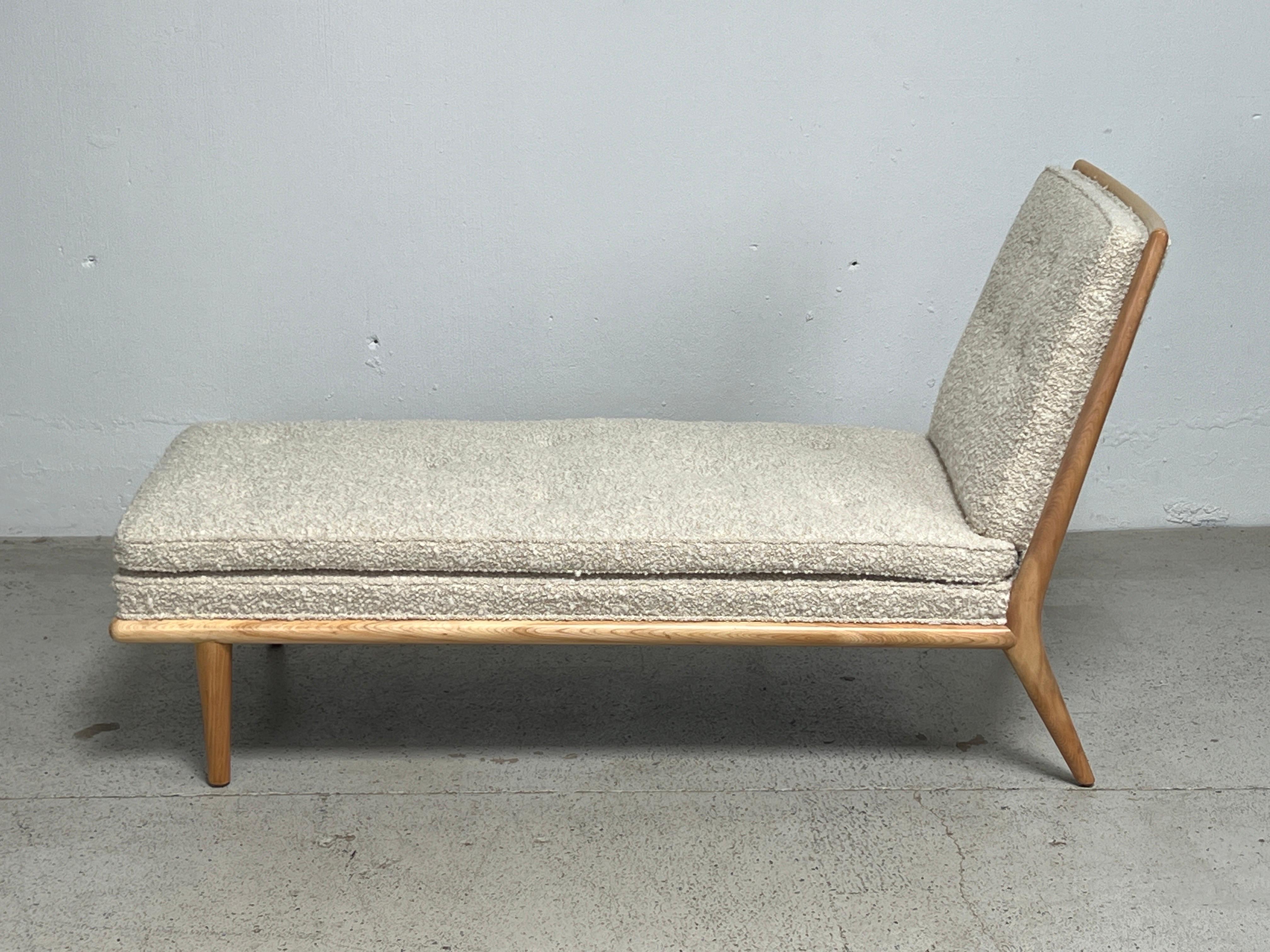 Chaise Lounge by T.H. Robsjohn-Gibbings for Widdicomb For Sale 4