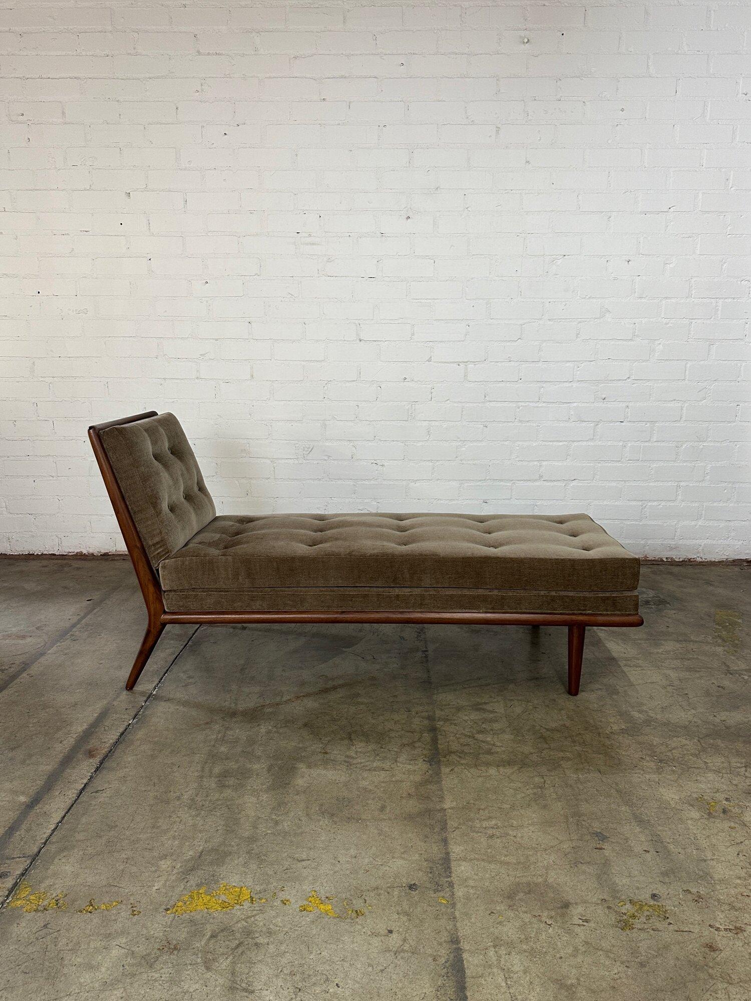Chaise Lounge T.H. Robsjohn Gibbings for Widdicomb In Good Condition For Sale In Los Angeles, CA