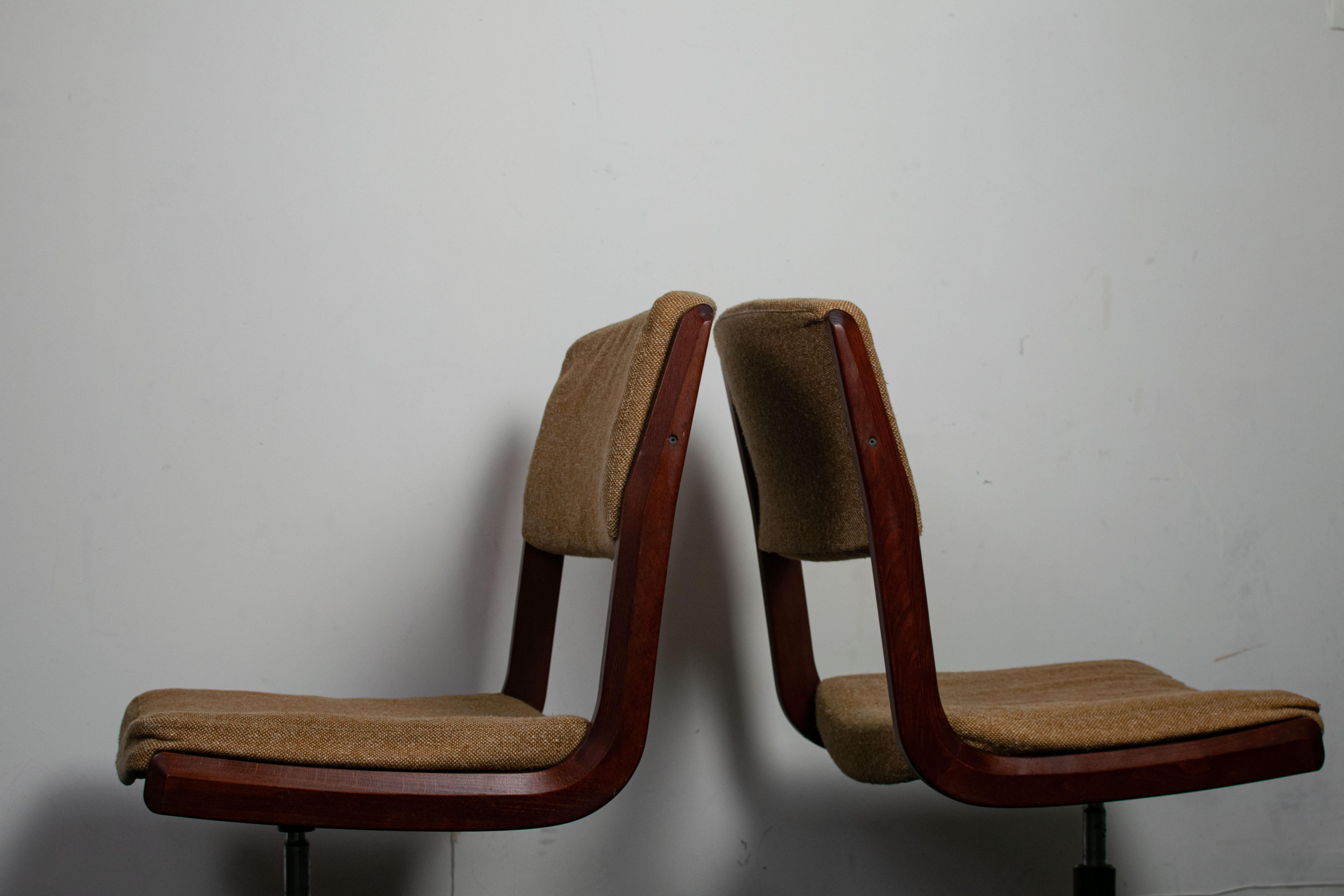 Chaise pivotante en teck danoise mi-siècle, 1960 13