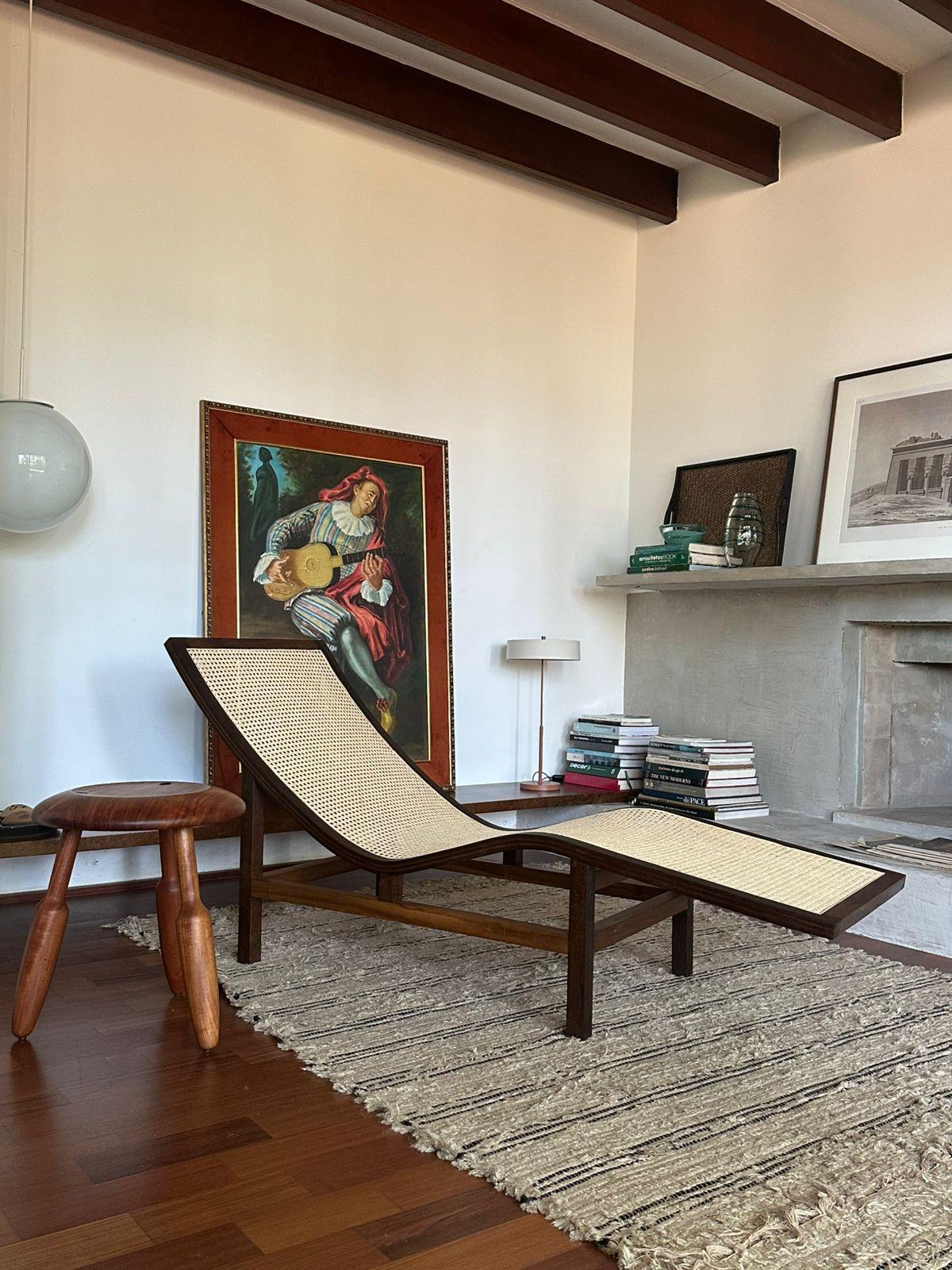 Chaise Sossego in solid Brazilian wood and natural straw For Sale 10